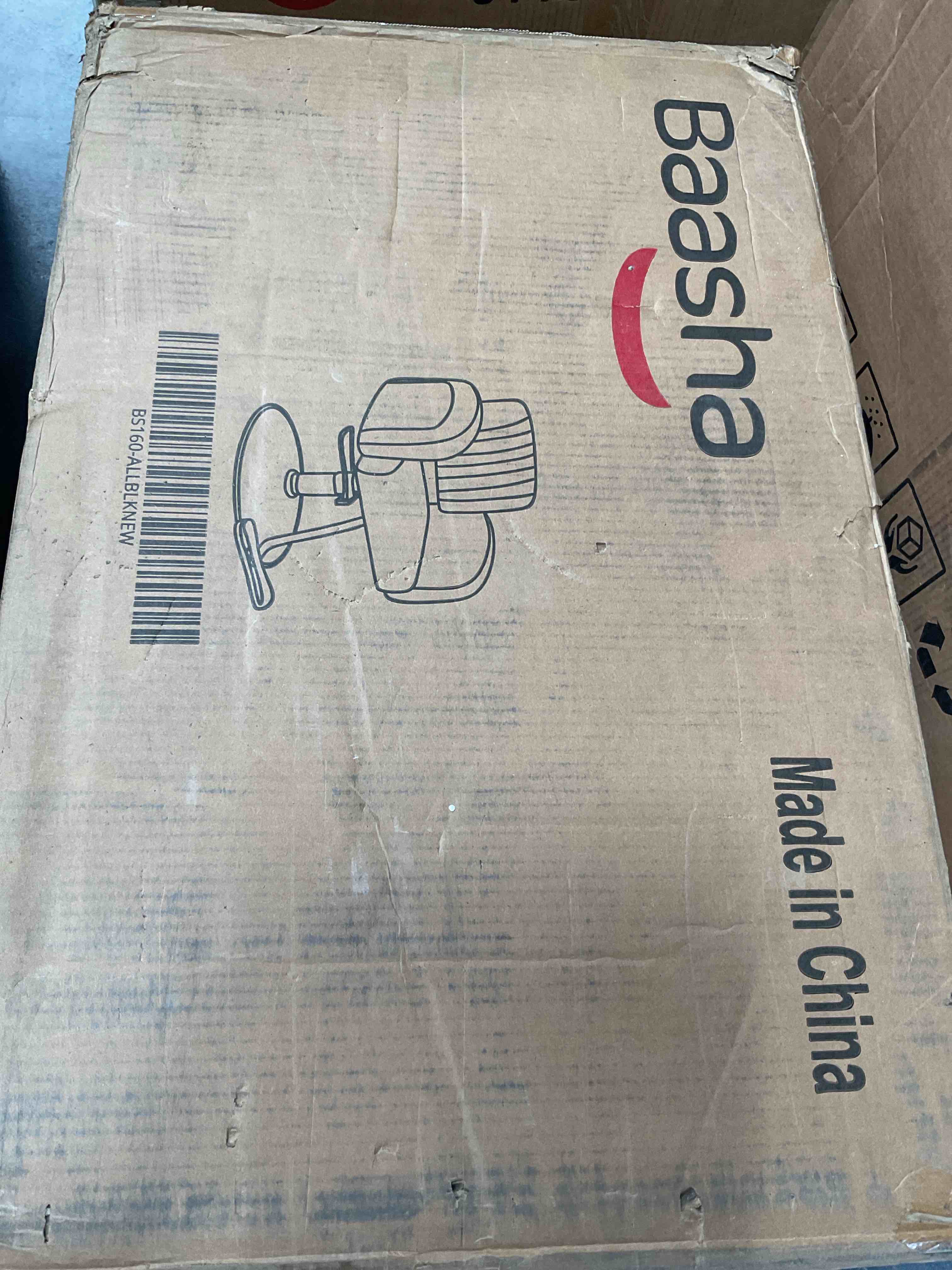 Condition photo showing Good Condition for barber chair