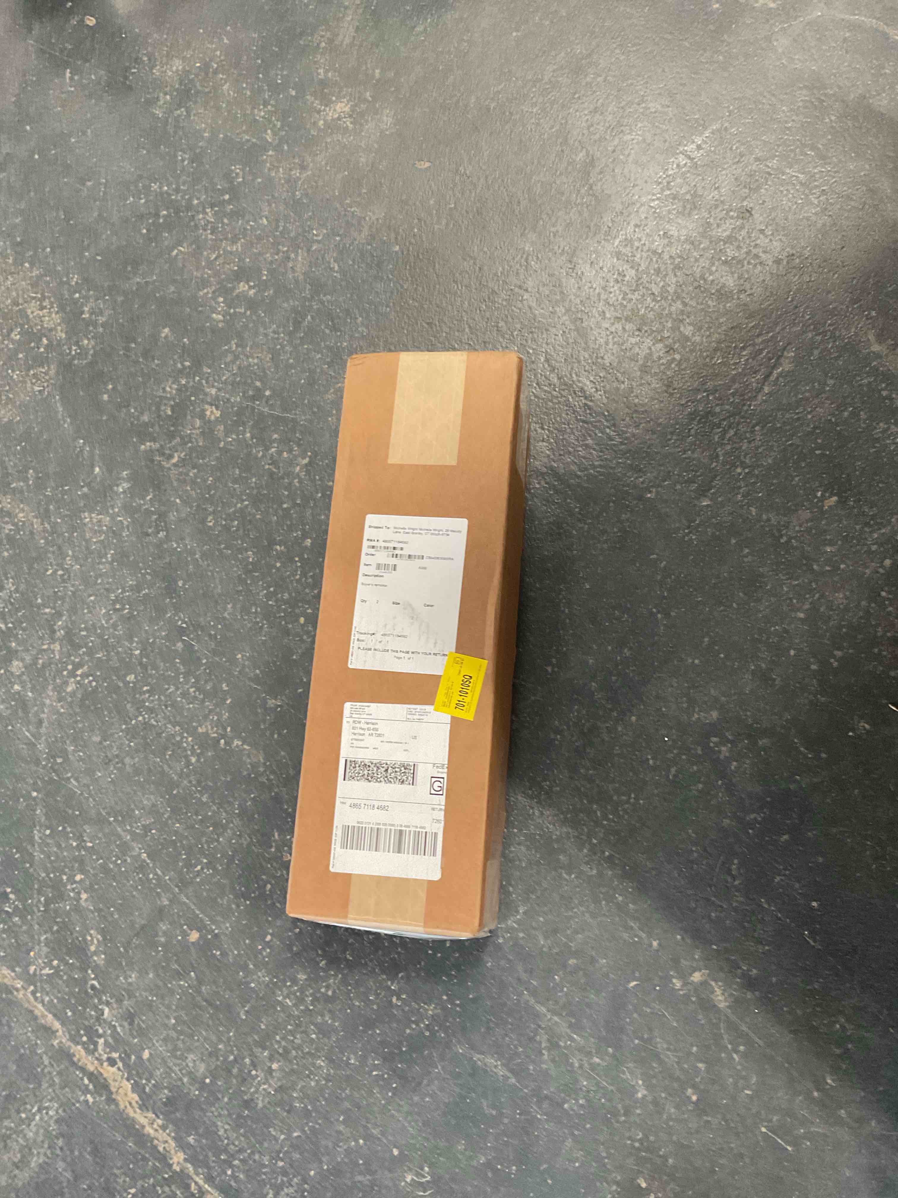 Condition photo showing Good Condition for shelf liners