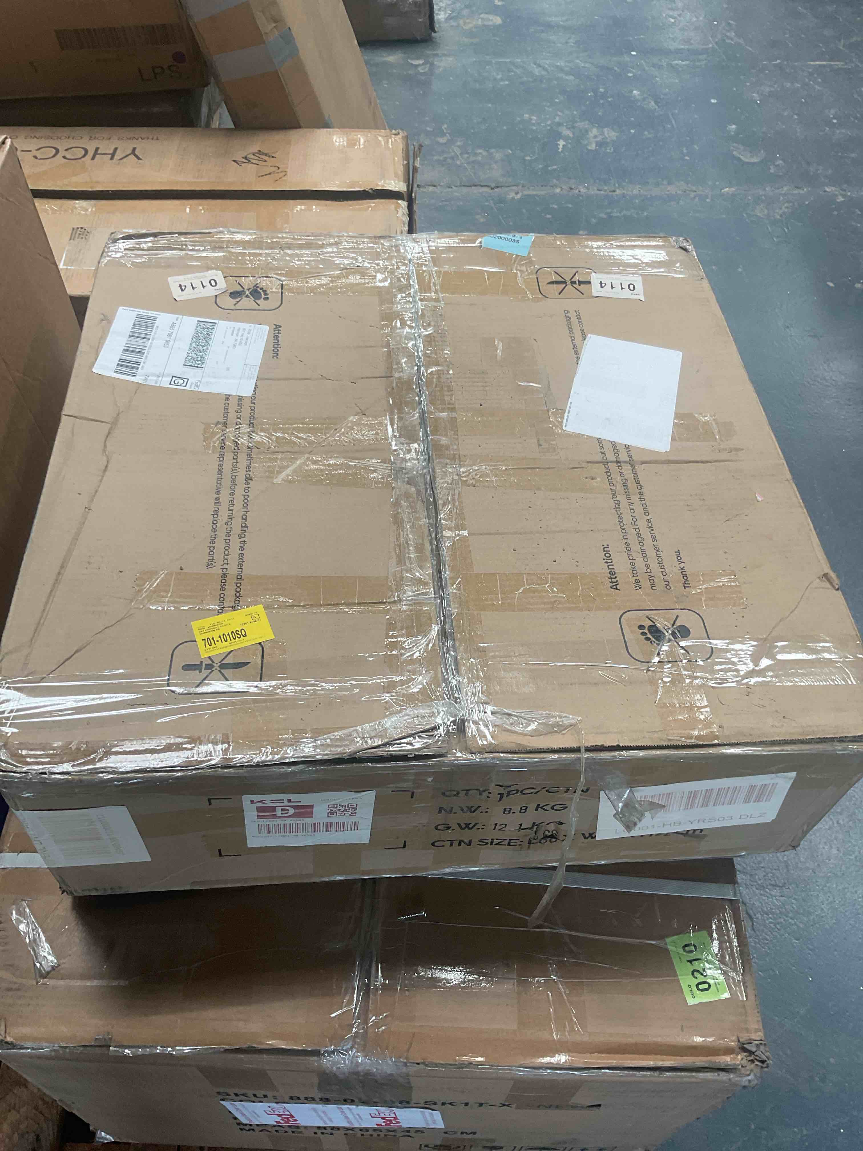 Condition photo showing Good Condition for two chair bottom rollers no wheels tools included