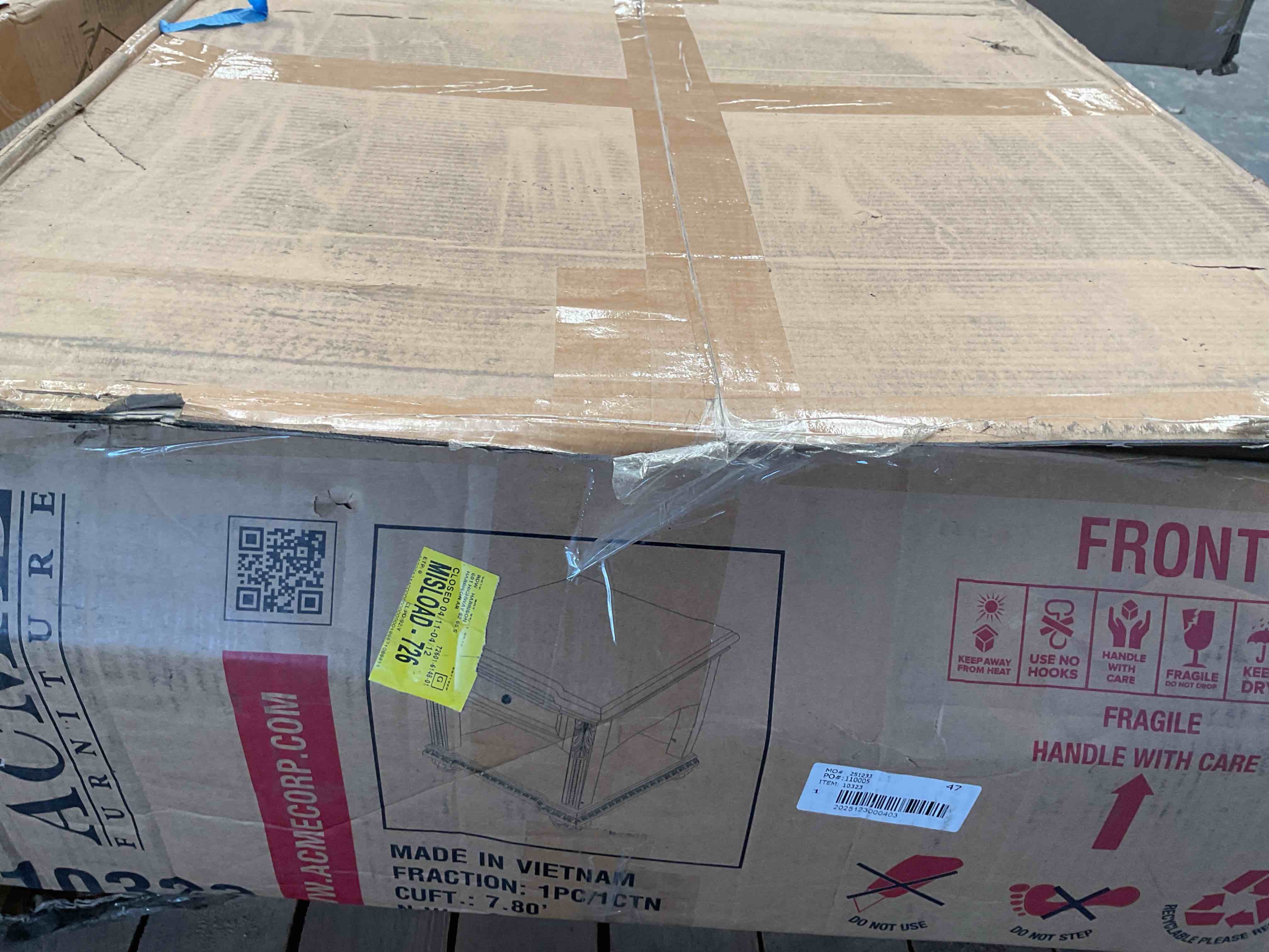 Condition photo showing Good Condition for end table