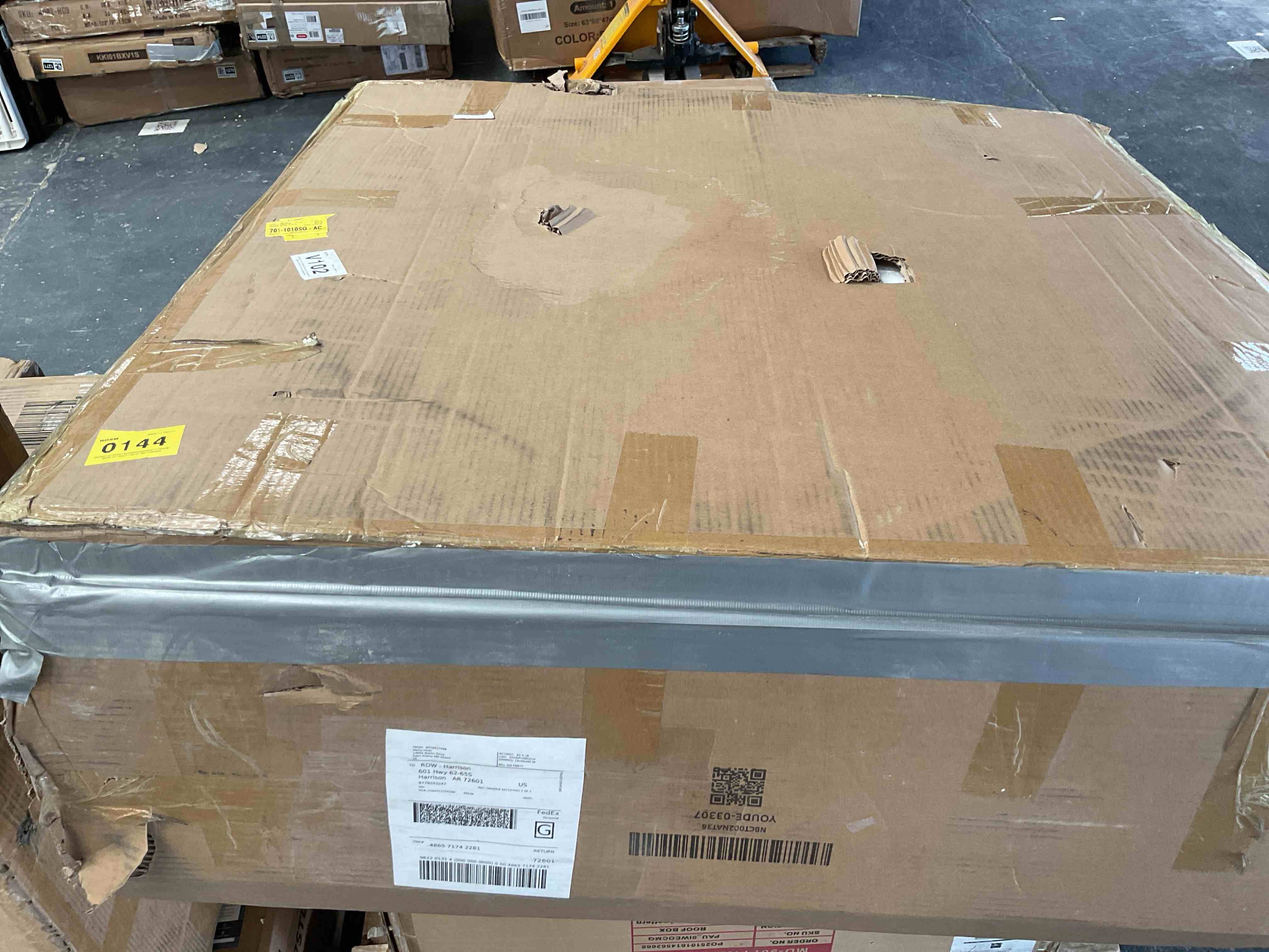 https://s3.amazonaws.com/lotting-images-prod/RustDustWanderlust/GRA4122277_1777668862140.jpeg