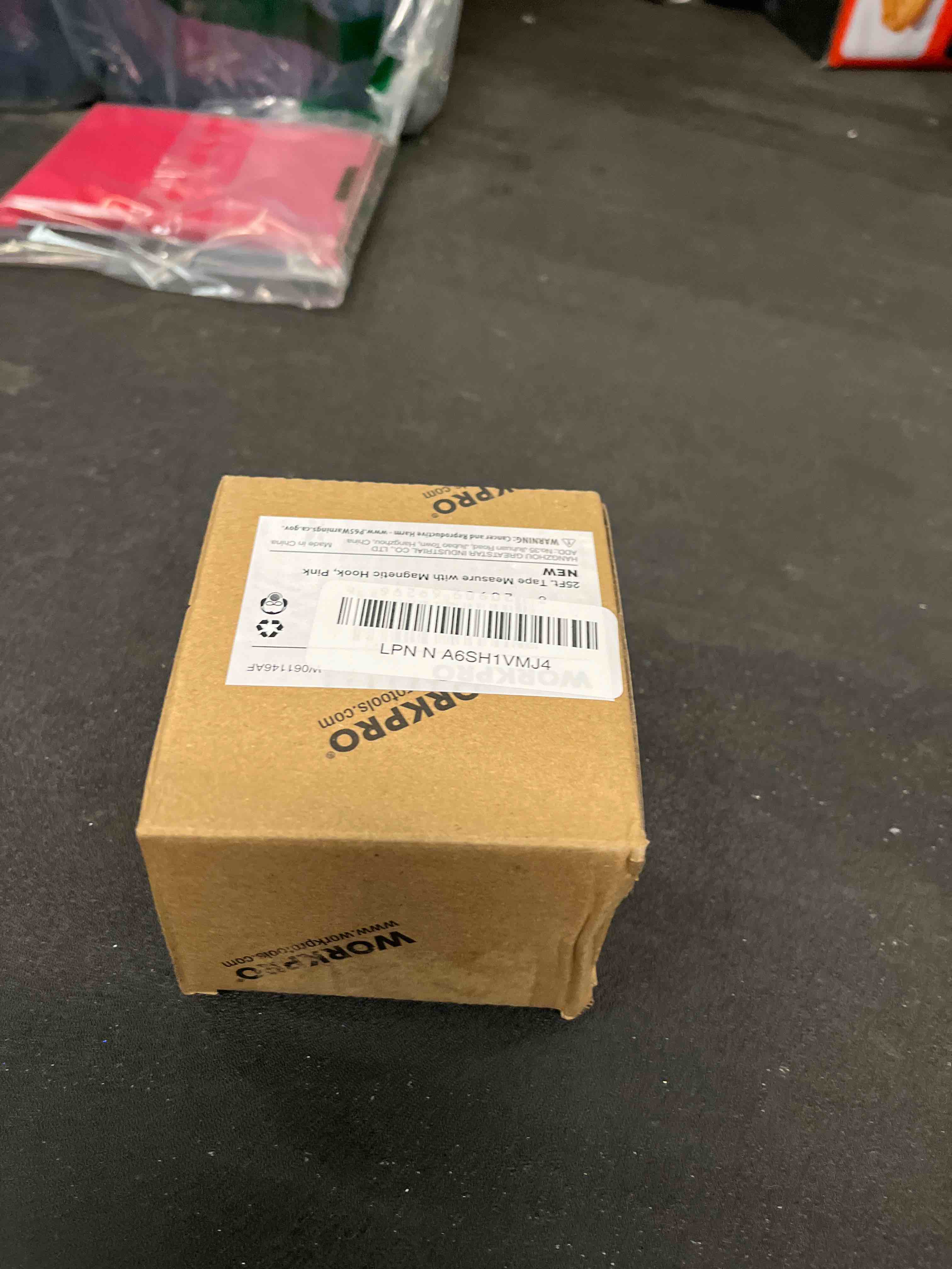 https://s3.amazonaws.com/lotting-images-prod/RustDustWanderlust/GRA4139238_1772134288590.jpeg