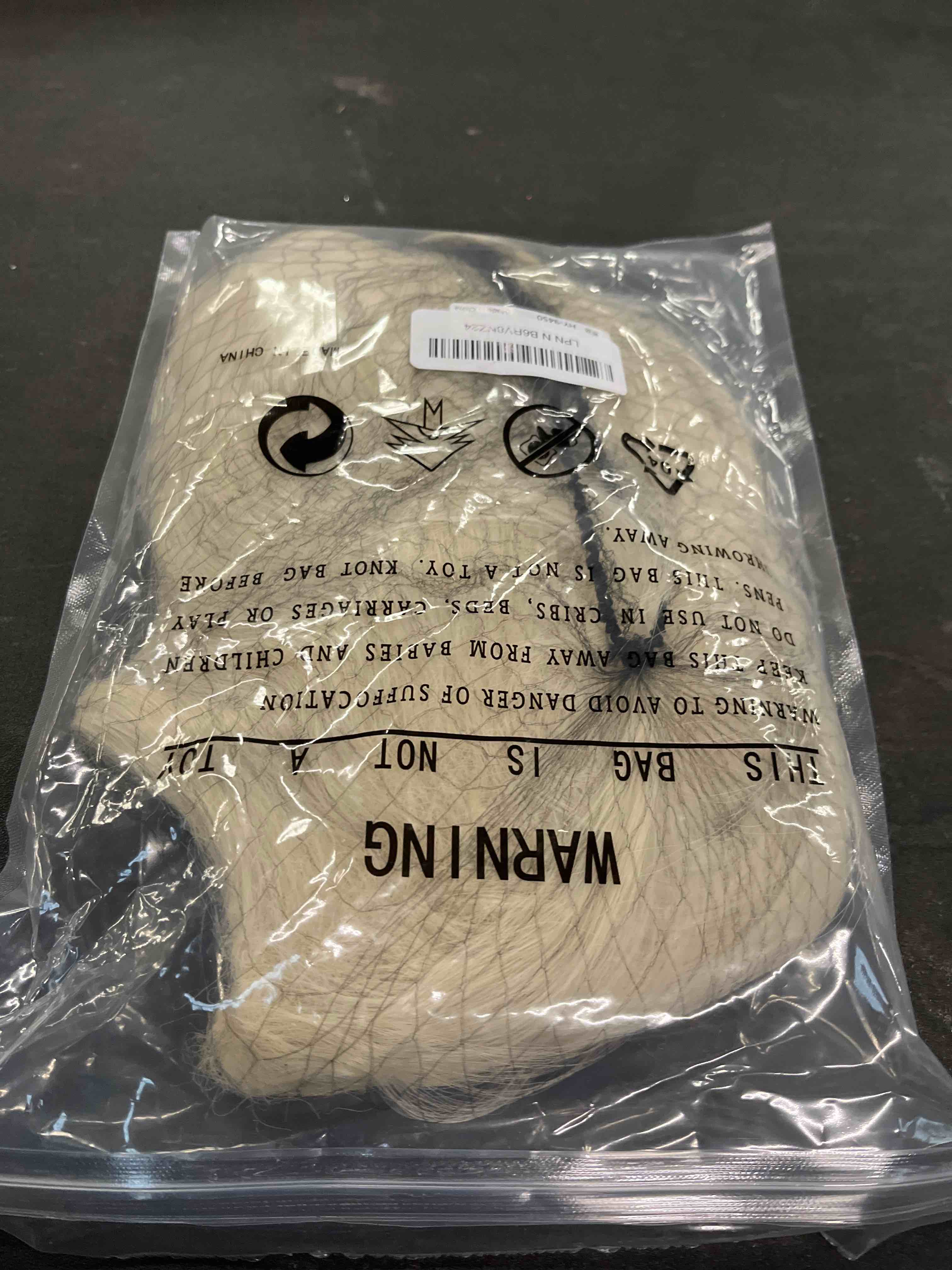 Condition photo showing Good Condition for karlery Adult Women Long Wavy Blonde Princess Wig Halloween Cosplay Wig Costume Anime Party Wig