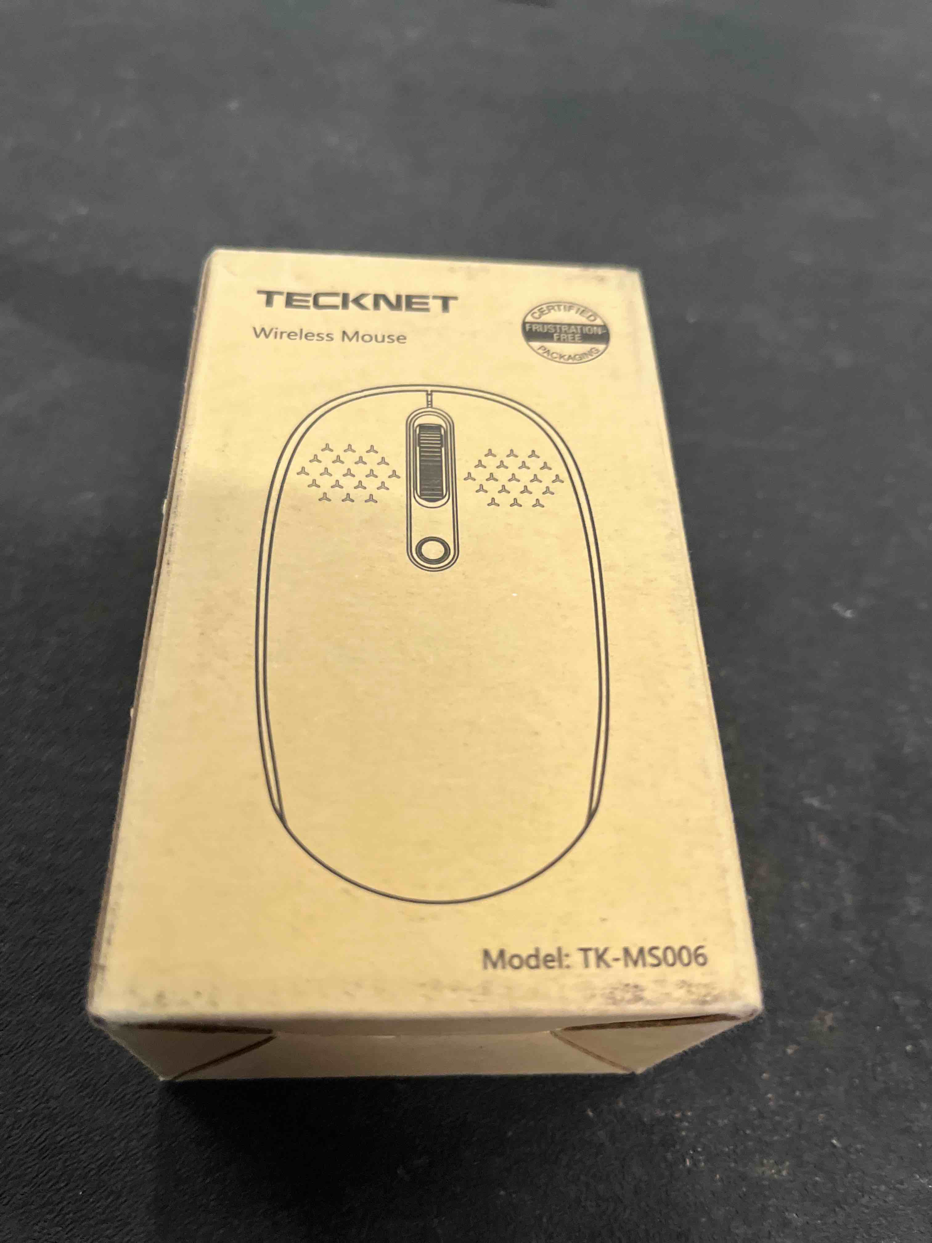 Condition photo showing Good Condition for TECKNET Wireless Mouse for Laptop, 2.4G Quiet Computer Mouse with USB Receiver, 4 Buttons Portable Cordless Mice for Chromebook, Laptop, PC, Mac, 800/1200/1600 DPI - Mint Green