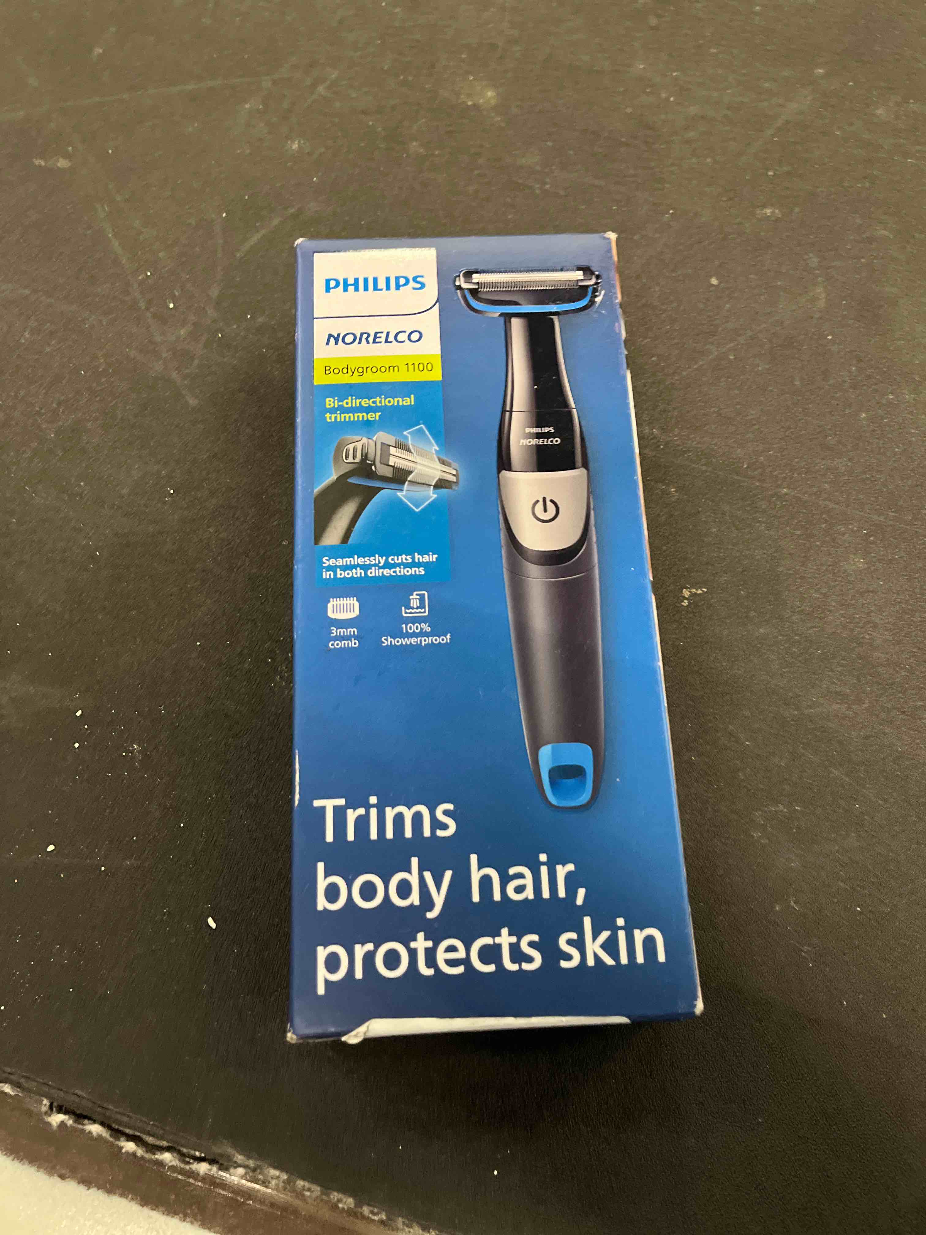 Condition photo showing Good Condition for Philips Norelco Bodygroom Series 1100, BG1026/60, Showerproof Body Hair Trimmer and Groomer for Men