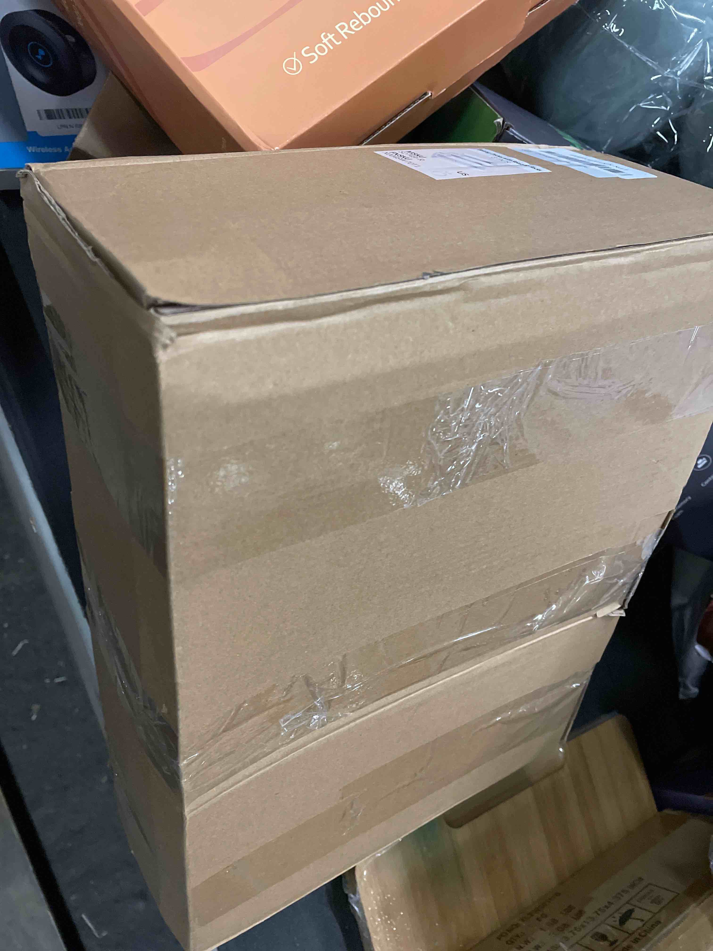 Condition photo showing Good Condition for ONEMORE Baking Dishes for Oven, 9x13 Large Casserole Dishes for Oven with Roasting Racks, Rectangular Ceramic Baking Dish Set of 3 for Cooking & Serving, Deep Dish Lasagna Pan (3QT/2.1QT/1.3QT) Set of 3 With Racks