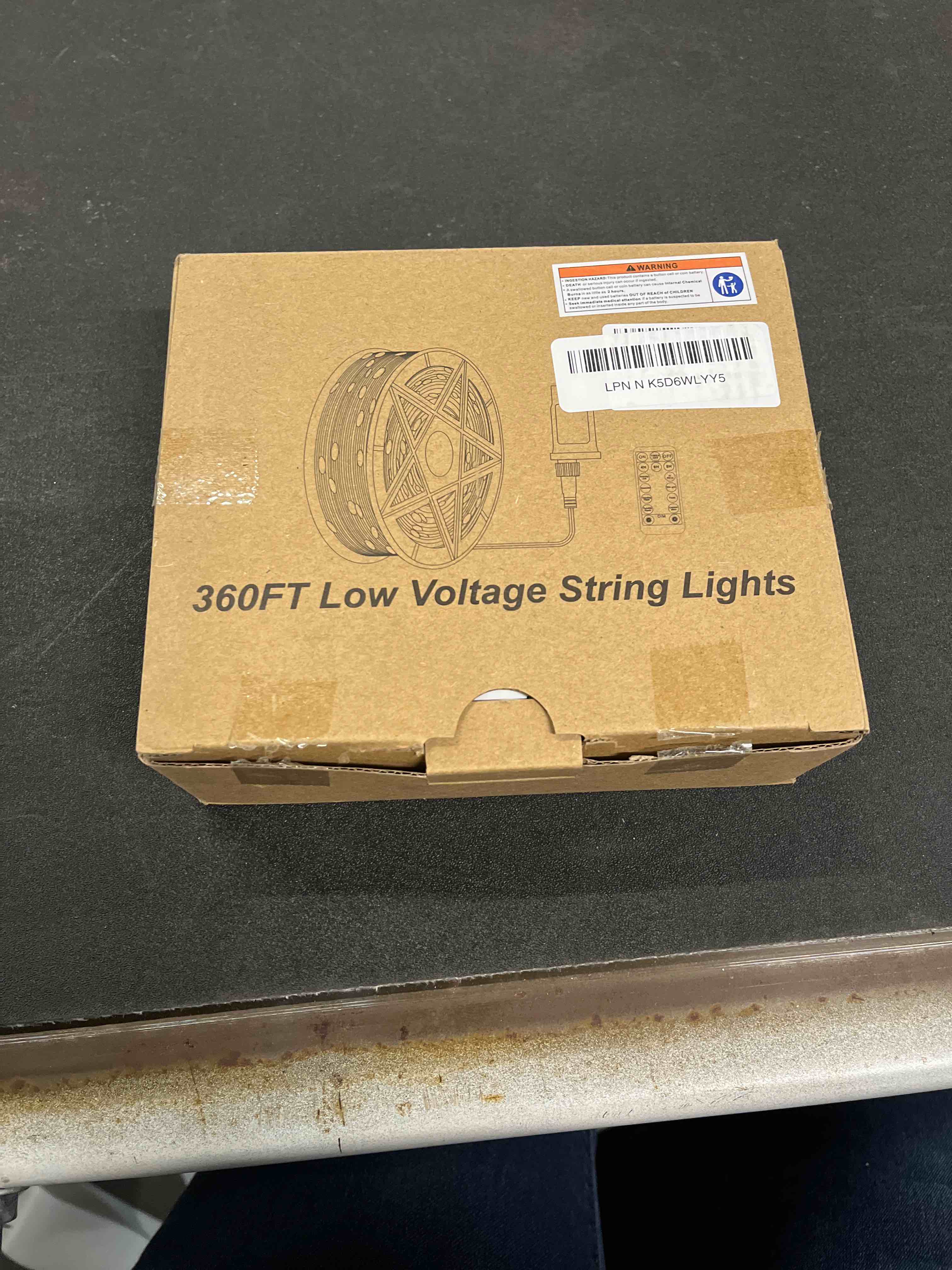 Condition photo showing Good Condition for Brightever Christmas Lights for Tree - 1100 Bulbs 360FT, Plug-in Christmas Outdoor Lights with Remote, 8 Lighting Modes, 3 Timers, Dimmable, LED String Light for Indoor Xmas Decorations (Warm White) Warm White 1100 LED