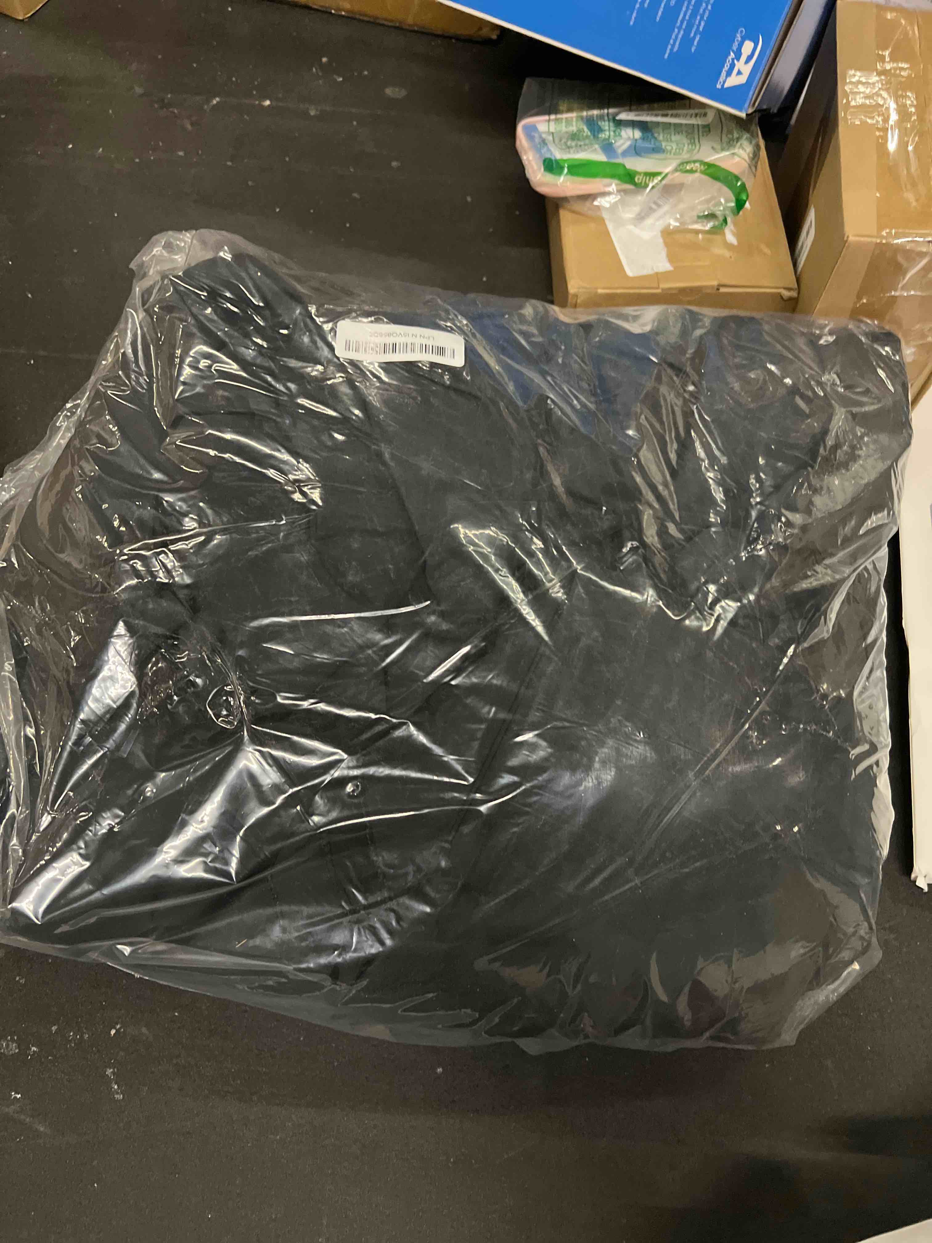 Condition photo showing As Is for Teruntrue 10 Packs Premium Black Round Tablecloth 90 Inch Polyester Table Cloth Bulk Washable Polyester Fabric Tablecloths Table Cover for Wedding Party Banquet Buffet Holiday Dinner (Black, 90 Inch) Black 10 Pack 90 Inch Round