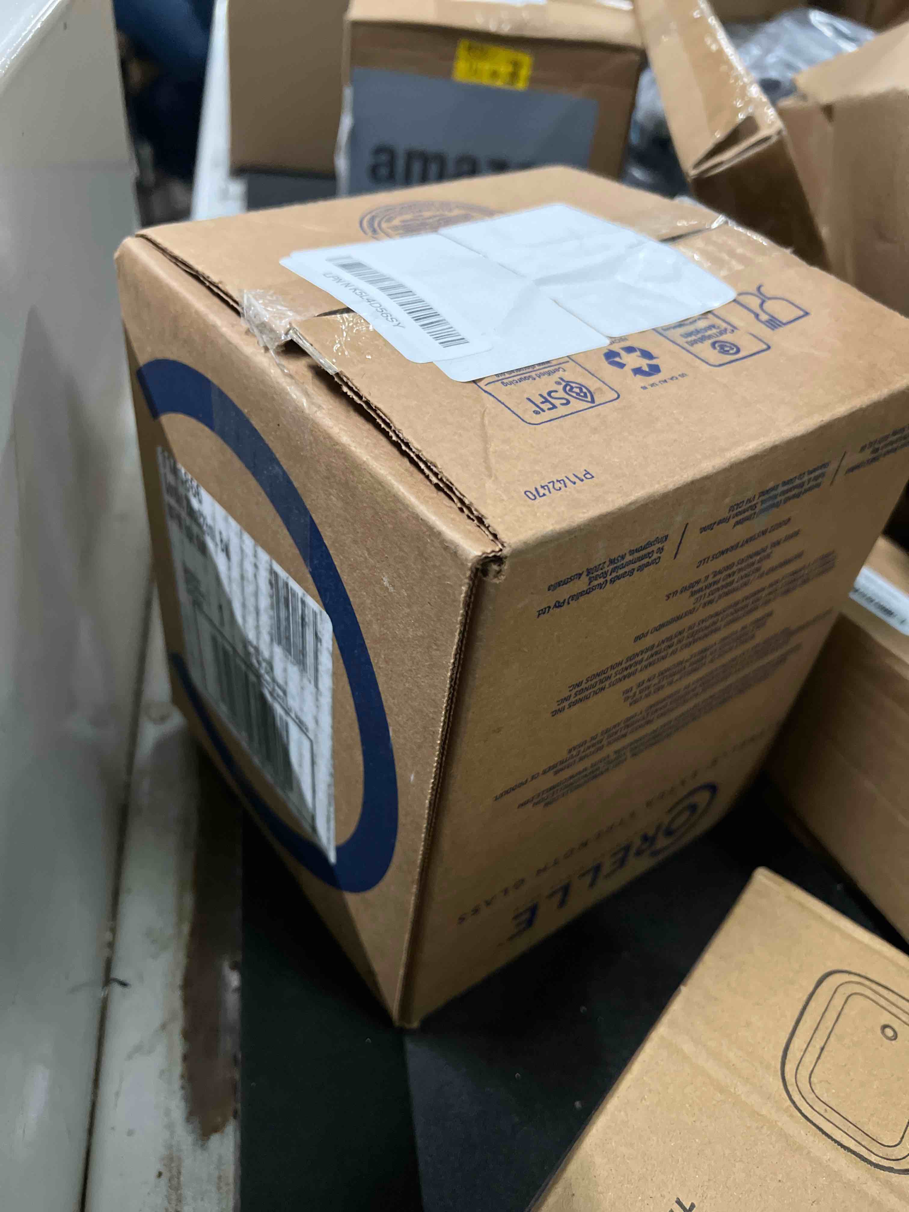 Condition photo showing As Is for Corelle Vitrelle 6-Piece Soup/Cereal Bowl Set Triple Layer Glass and Chip Resistant, 18-Oz Lightweight Round Bowls, Winter Frost White 18oz Bowls