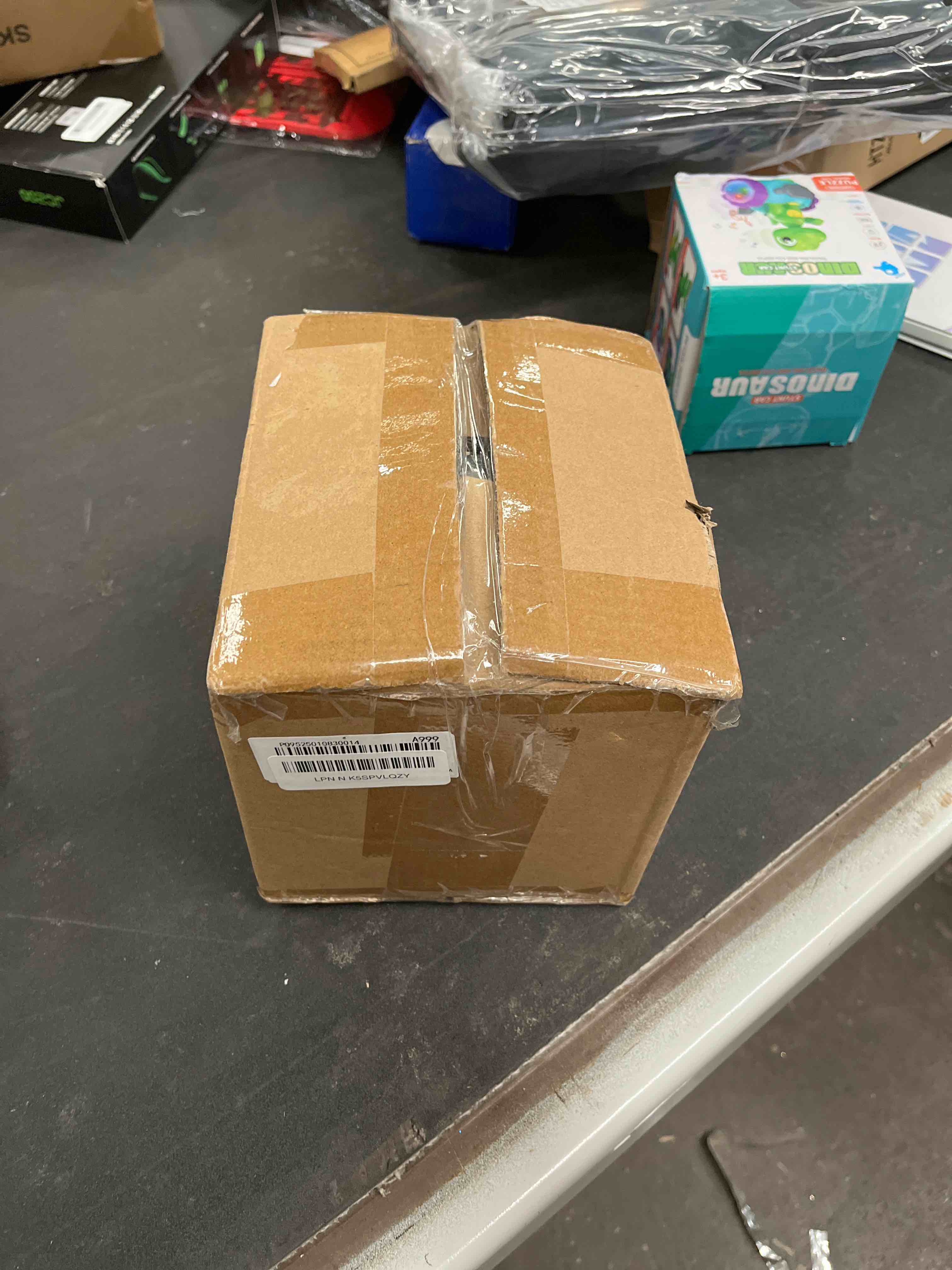 Condition photo showing Good Condition for 3.5 Front and 3 Rear Lift Kit Replacement for Su-burban 1500 2007-2014 Replacement for Tahoe 2007-2020