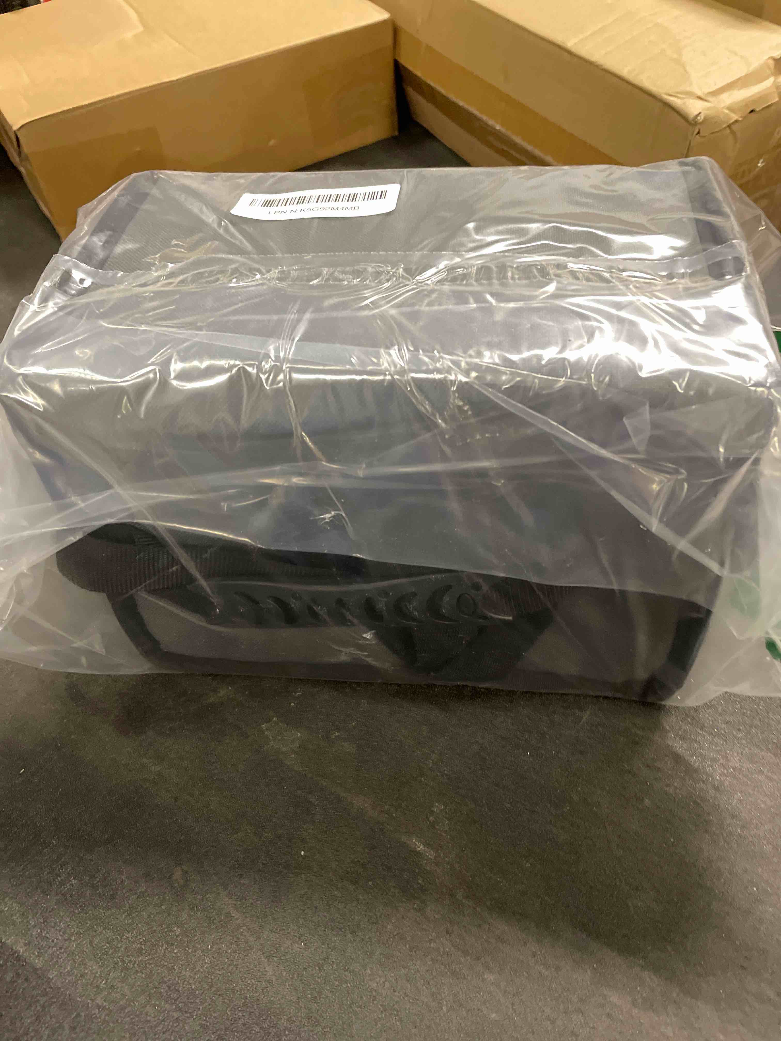 Condition photo showing Good Condition for Cordless Electric Lunch Box,24000mAh Battery Powered Self Heating Lunch Box,1.2L Portable Food Warmer With Removable Divider,Insulated Bag & Utensils,For Office & Outdoor Use Blue