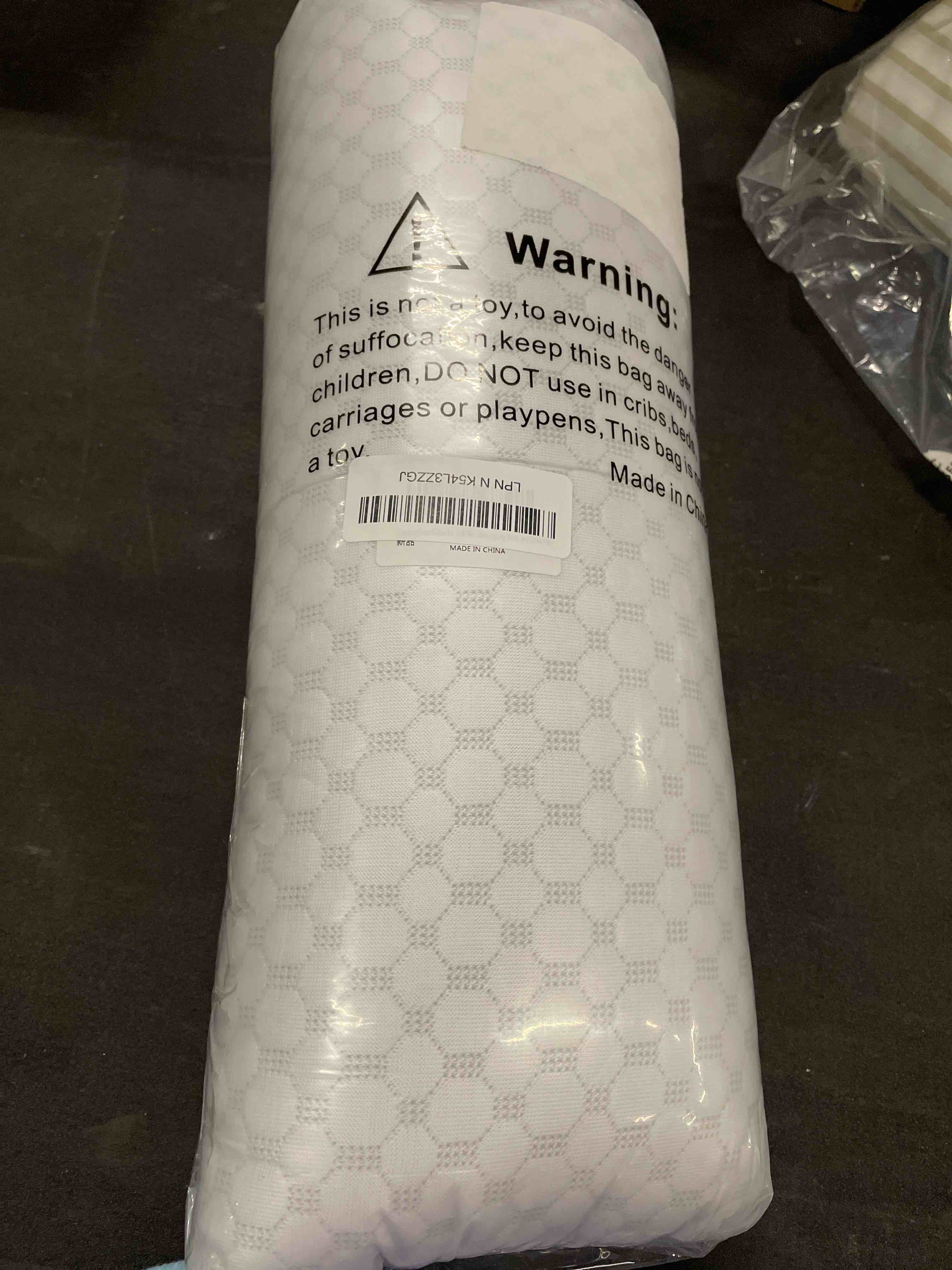 Condition photo showing Good Condition for Cooling Knee Pillow for Side Sleeper, 3"Leg Pillow for Side Sleeping, 100% Cooling Fabric Pillow for Between Knees While Sleeping - High Support Alternative for Relieving Leg, Back, and Knee Pain Cooling 3 in