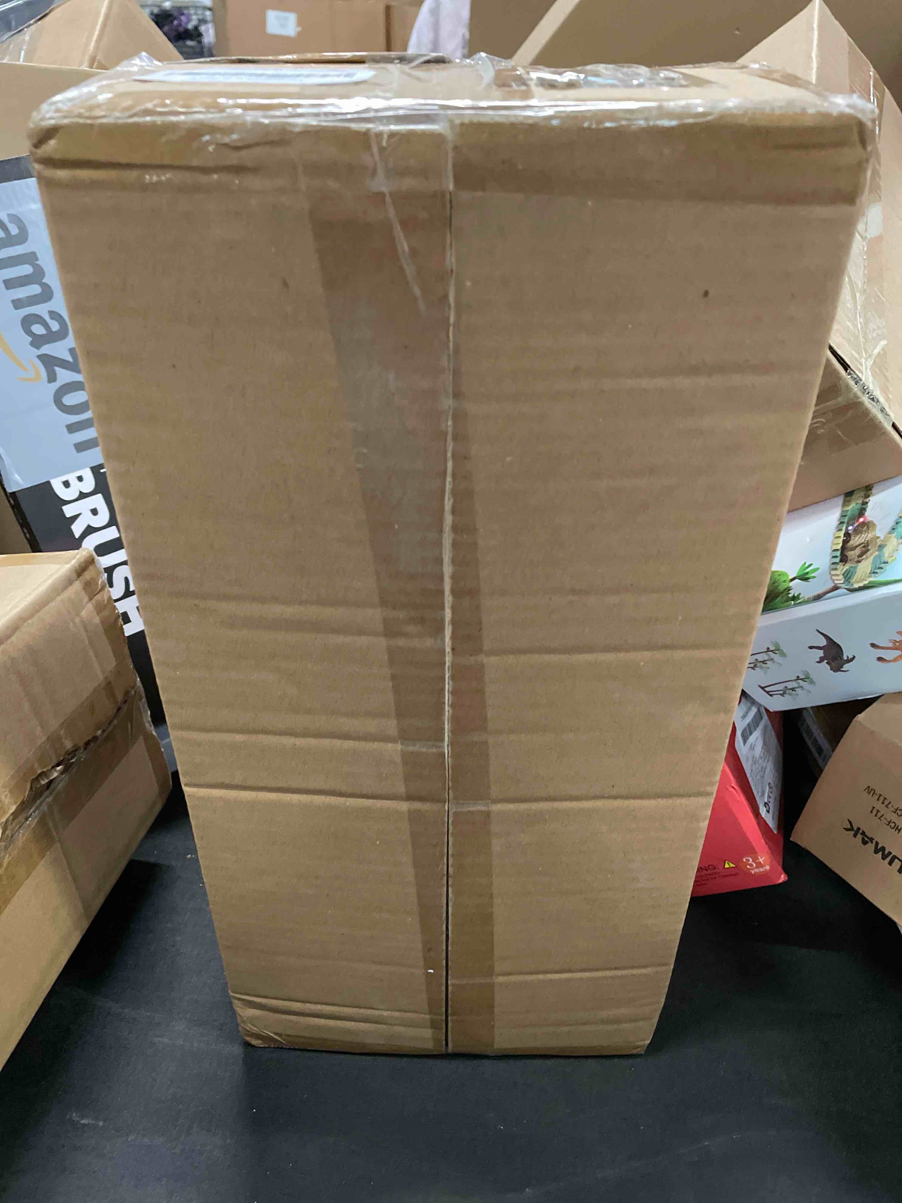 Condition photo showing Good Condition for WOPITUES Floating Shelves with Gold Metal Guardrail, Shelves for Wall Decor Set of 3, Wall Shelves for Bedroom, Bathroom, Kitchen, Living Room, Plants, Picture Frames, Art- White and Gold White and Gold 15.7 inch
