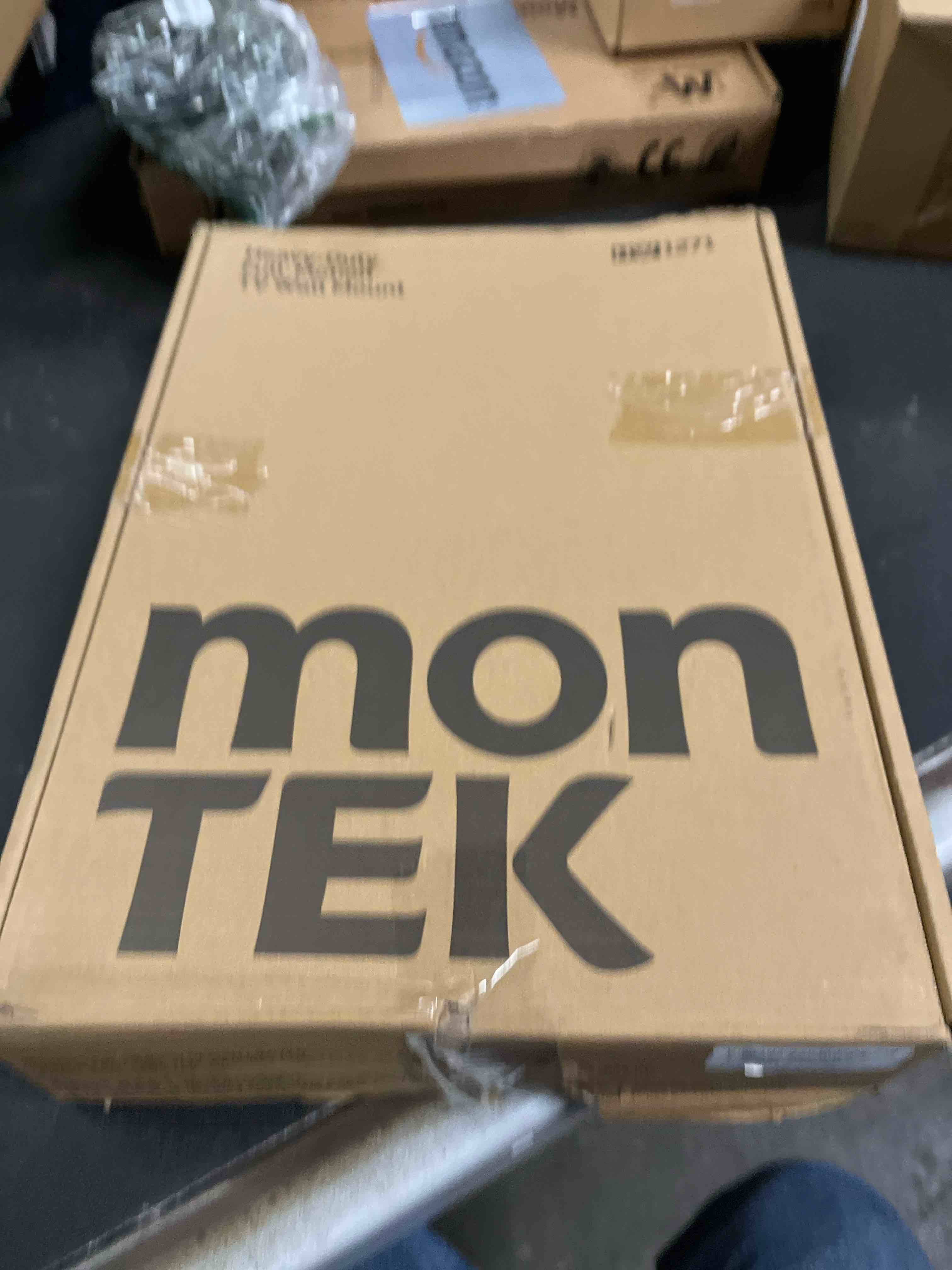 Condition photo showing Good Condition for monTEK Heavy Duty TV Wall Mount for 37-90 inch TV up to 165lbs, 4X Load Tested, Full Motion with Dual Articulating Arms, Tool-Free Tilt, Swivel & Extend, VESA 200x100 to 600x400, Fits 12“/16" Studs