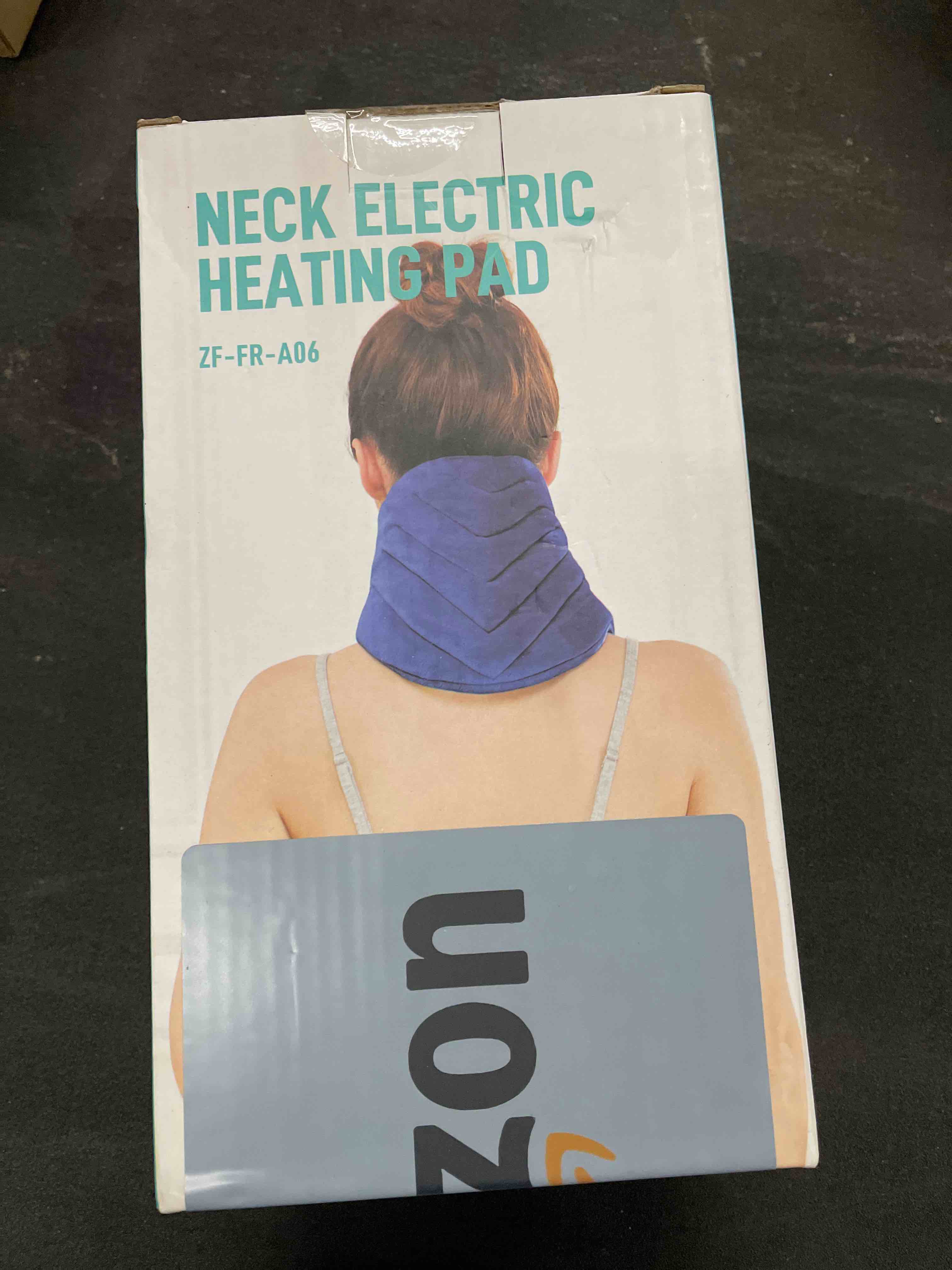 Condition photo showing Good Condition for CAMECO Electric Neck Heating Pad for Pain Relief, 86?-158? & 30S Heating Heated Neck Wrap Warmer for Soreness Stiffness, Super Soft Heated Scarf, Neck Heat Pad, Auto Shut-Off Timer, Gifts for Women For Neck