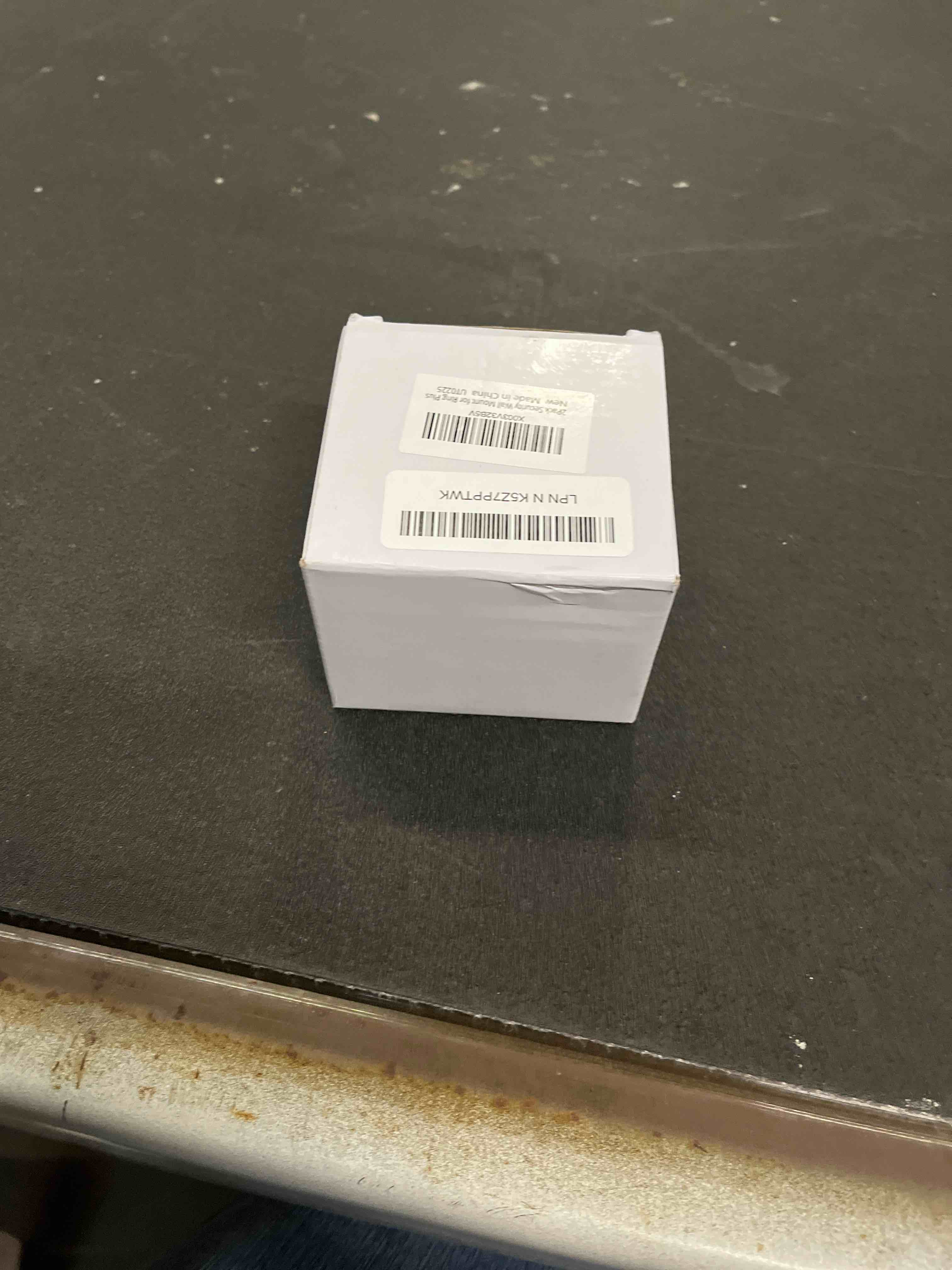 Condition photo showing Good Condition for 2Pack Security Wall Mount for Ring Spotlight Cam Battery and Ring Spotlight Cam Plus/Pro (Battery), 360° Adjustable Indoor/Outdoor Mounting Bracket for Your Surveillance Camera System - White