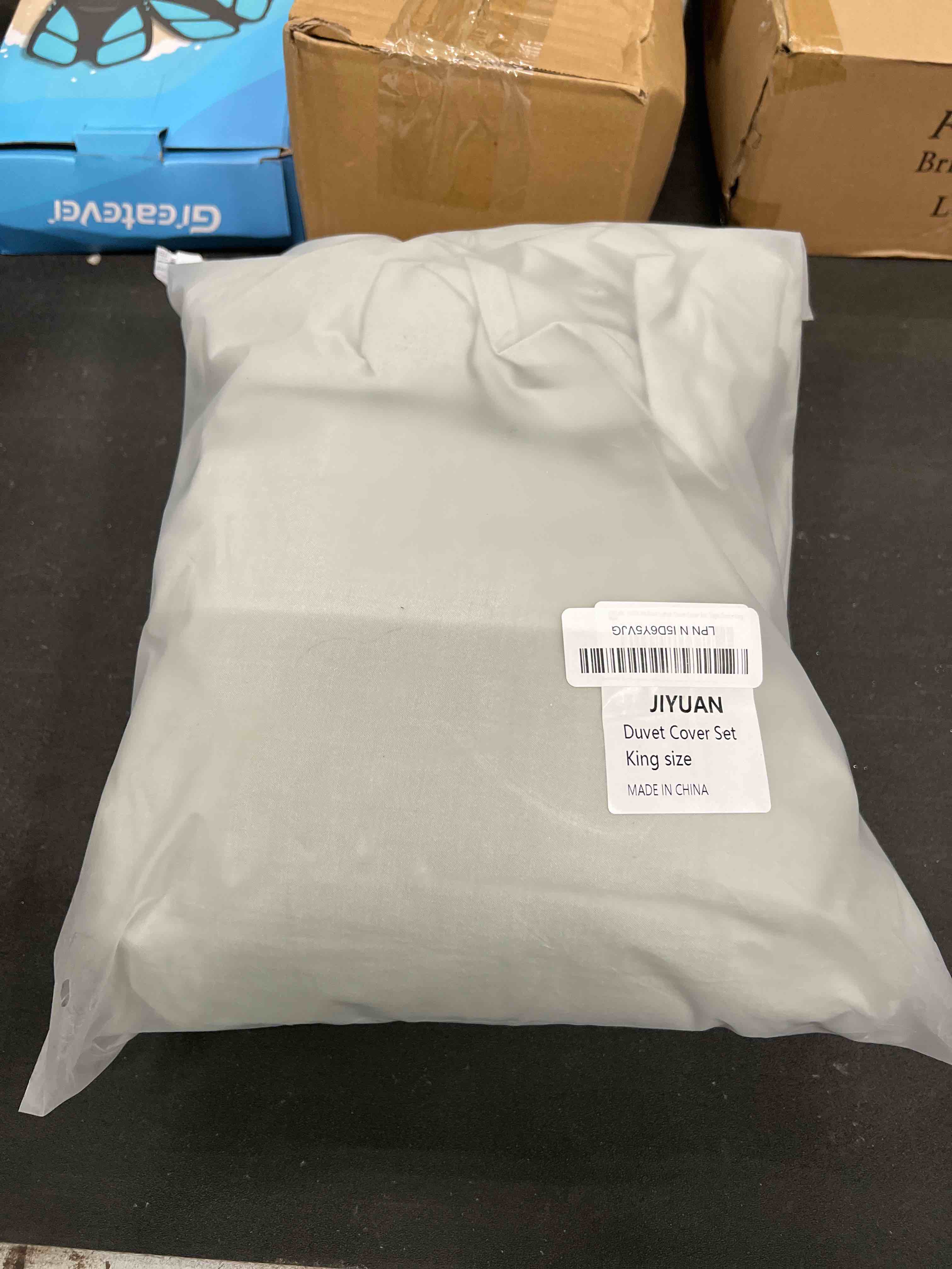 Condition photo showing Good Condition for JIYUAN 100% Washed Cotton Duvet Cover Set 3 Pieces King, 1 Duvet Cover 104x90 Inches(Comforter Not Included) and 2 Pillowcases,Linen Feel Bedding Set Comfy and Breathable, Heathered Sage Green Heathered Sage Green(no Comforter) King(104"x90")