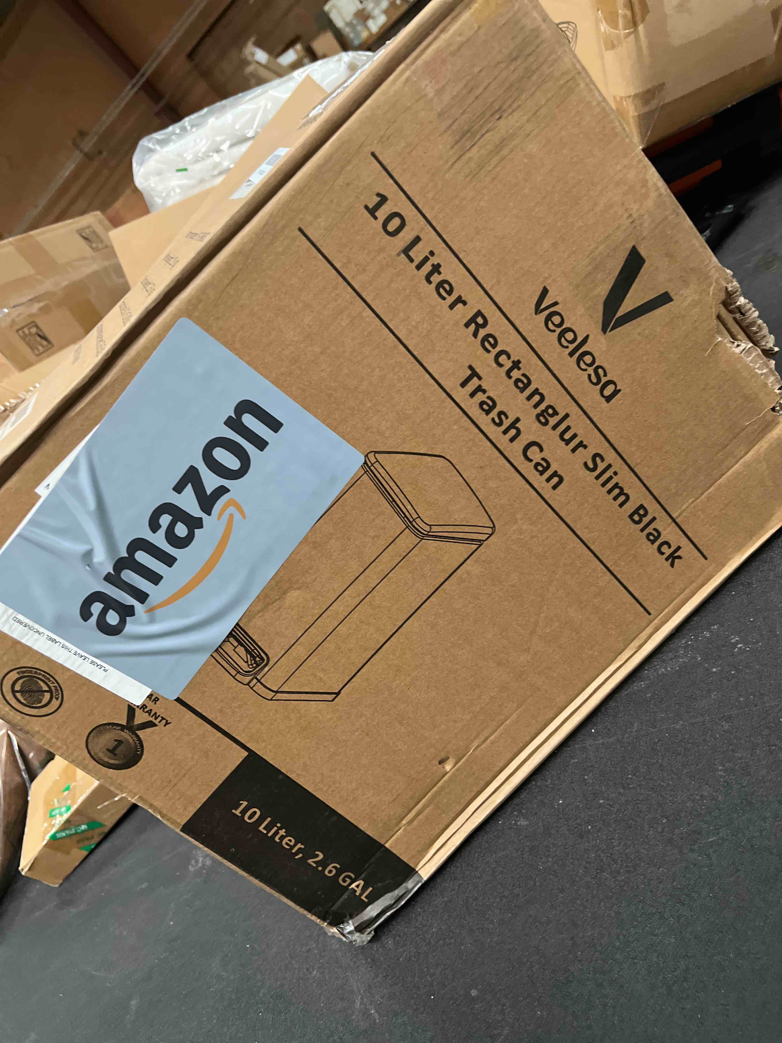 Condition photo showing Good Condition for Slim Bathroom Trash Can with Lid Soft Close, 2.6 Gallon Stainless Steel Garbage Can with Removable Inner Bucket, Durable Step Pedal, Small Trash Bins for Toilet, Bedroom, Kitchen, Office 2.6 Gallon Black