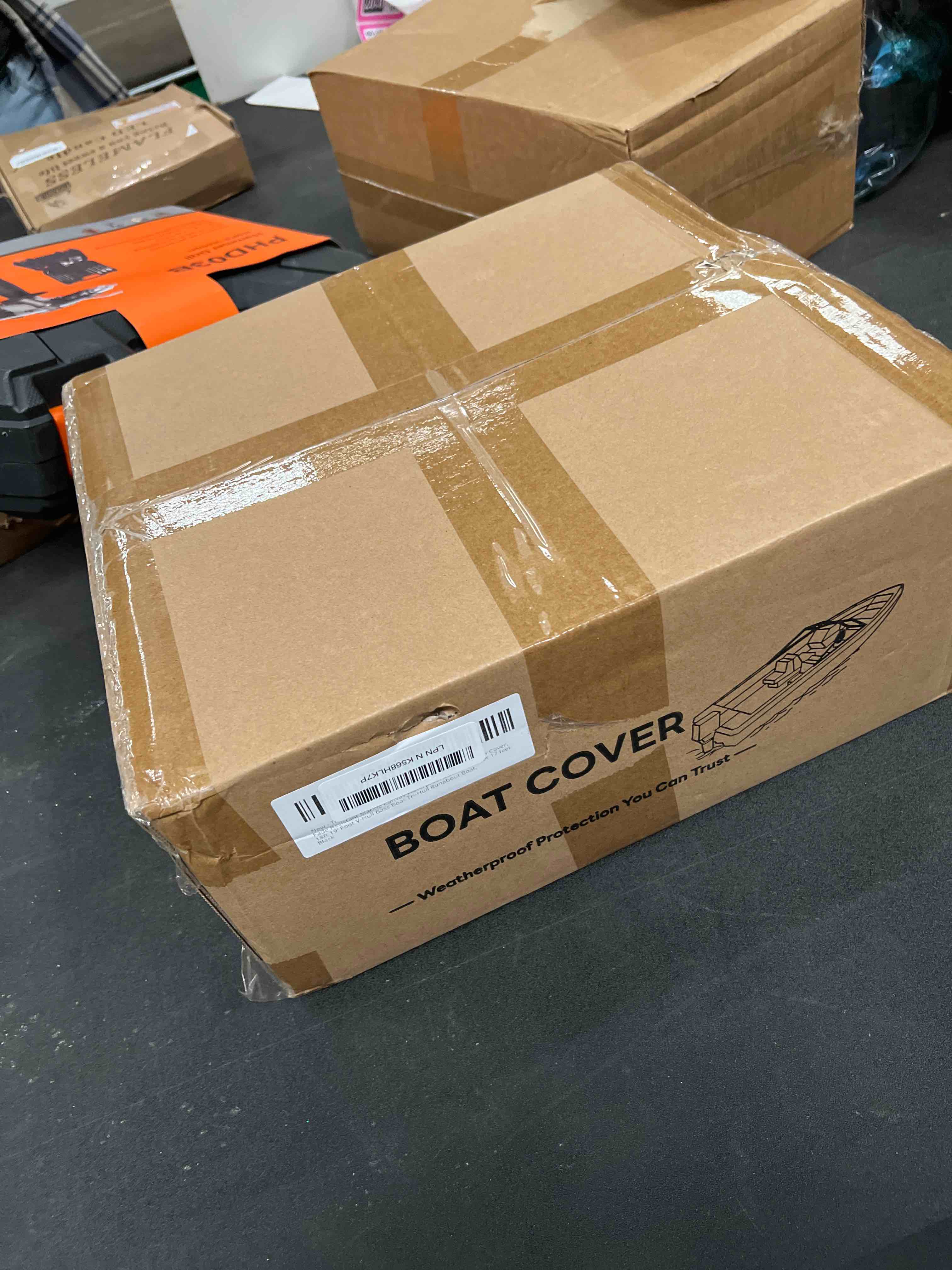 Condition photo showing Good Condition for Trailerable Boat Cover 17-19ft with Outboard Motor Cover, 900D Fade Resistant Marine Canvas Waterproof Boat Covers for 17 feet 18ft 19' Foot V-Hull Bass Boat Tri-Hull Runabout Boat, Black Black Length: 17'-19', Beam Width: up to 96"