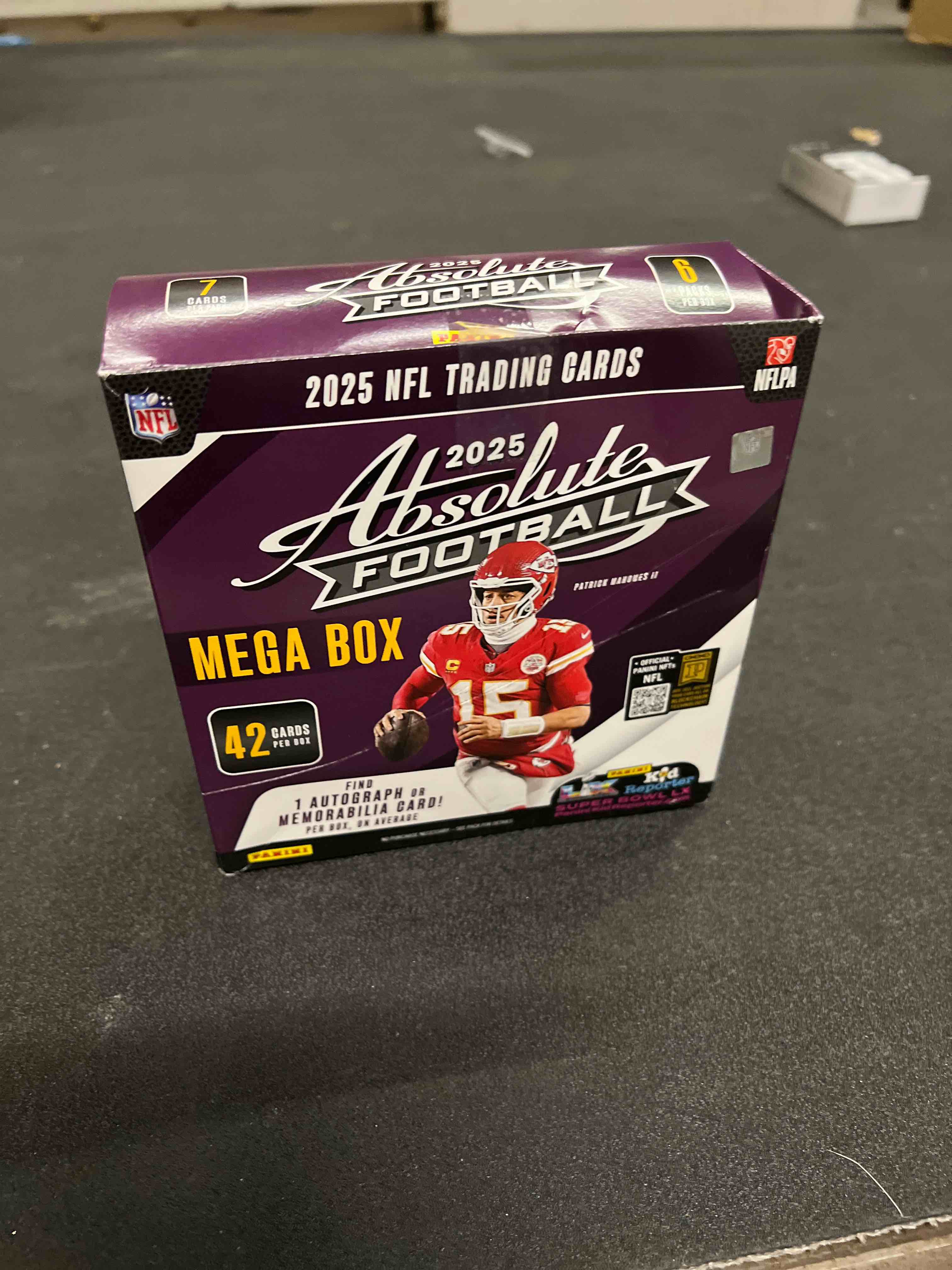 Condition photo showing Good Condition for FB Absolute (25-26) Mega Box
