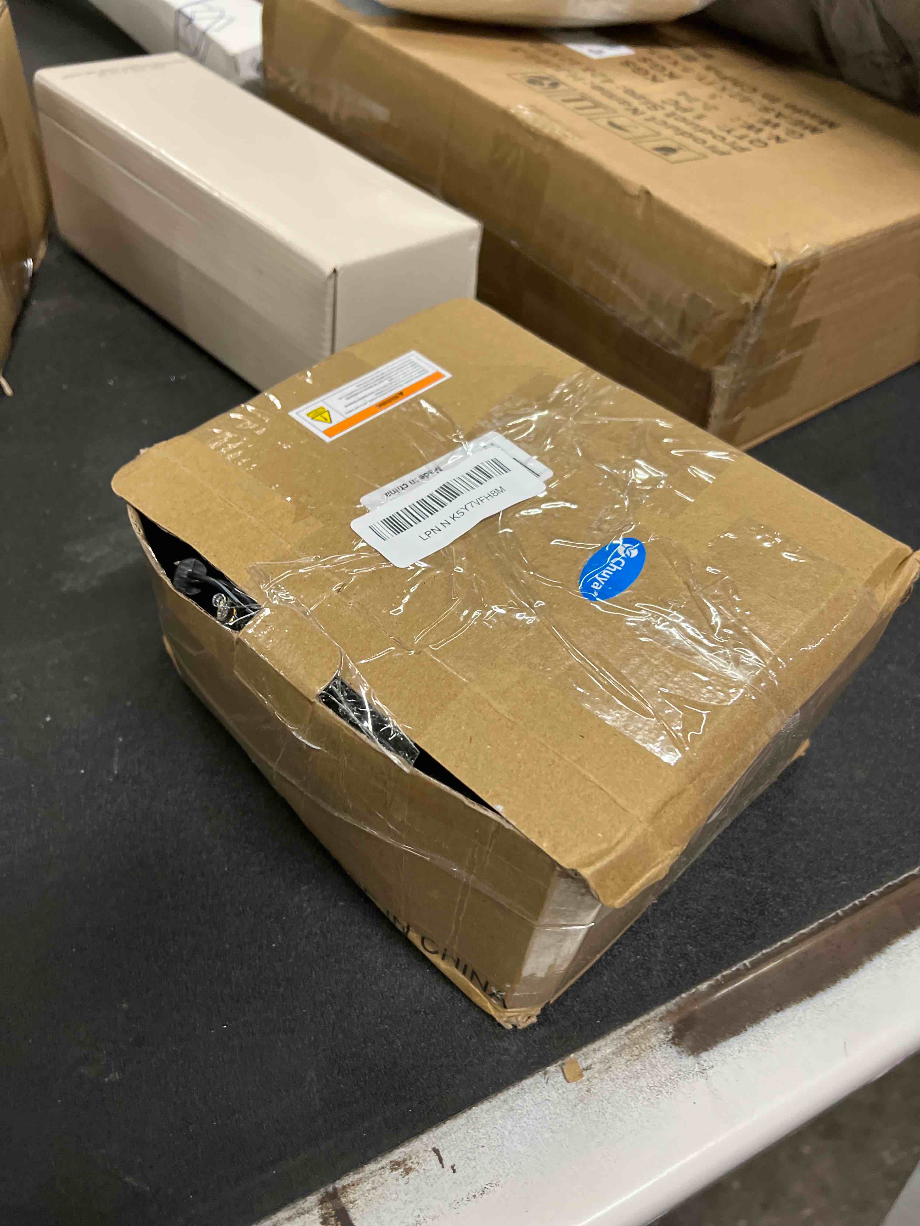 Condition photo showing Good Condition for Chuya Christmas String Lights 500 Led Light Color Changing Warm White & Muticolor 11 Modes UL588 for Christmas Tree Lights Decoration Outdoor Warm White & Muticolor 164FT