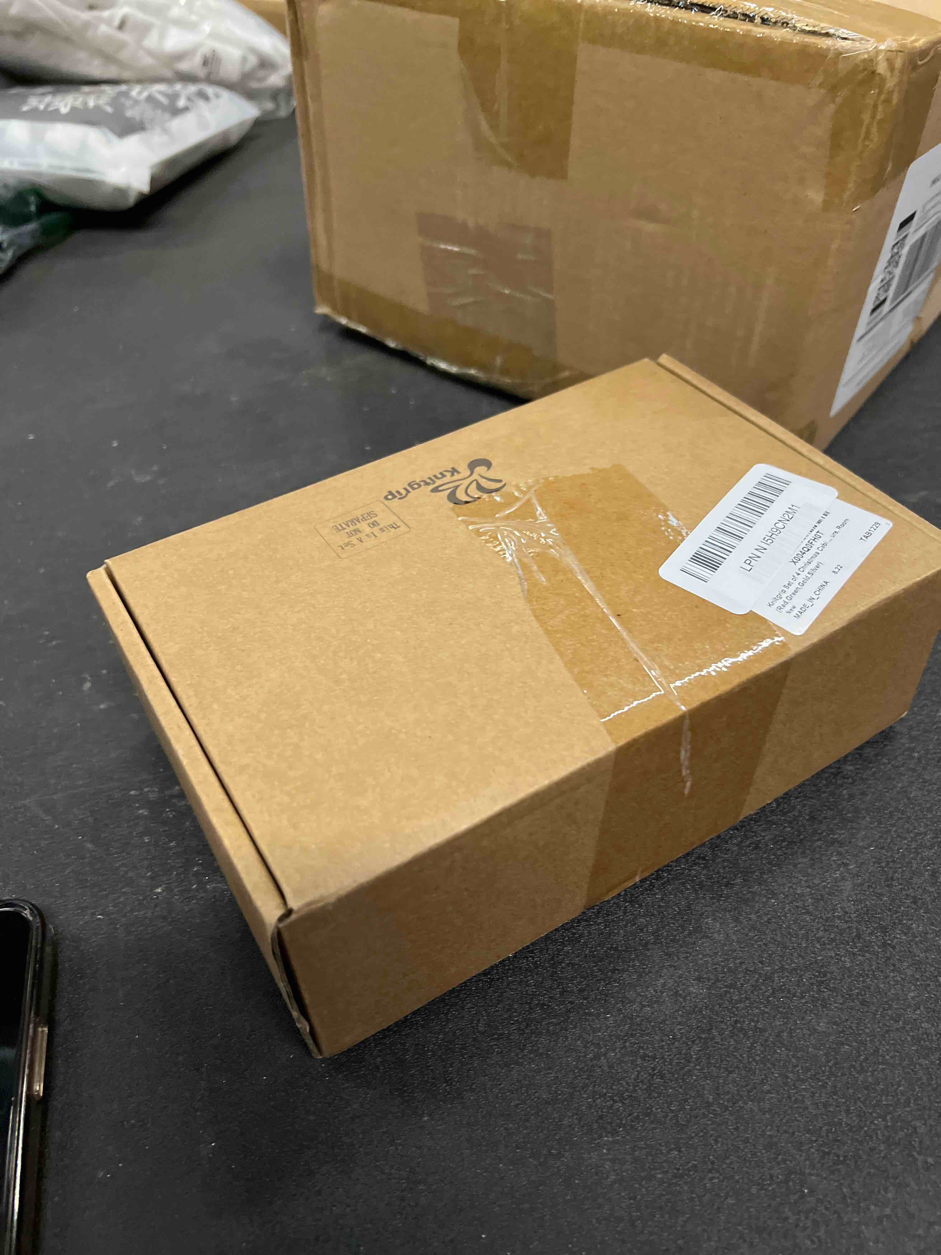 Condition photo showing Good Condition for Set of 4 Christmas Velvet Cabinet Ribbon Bows 78 Inch Festive Large Xmas Bow Artificial Front Door Holiday Ribbons for Party Furniture Room Kitchen Decorations(Red,Green,Gold,Silver)