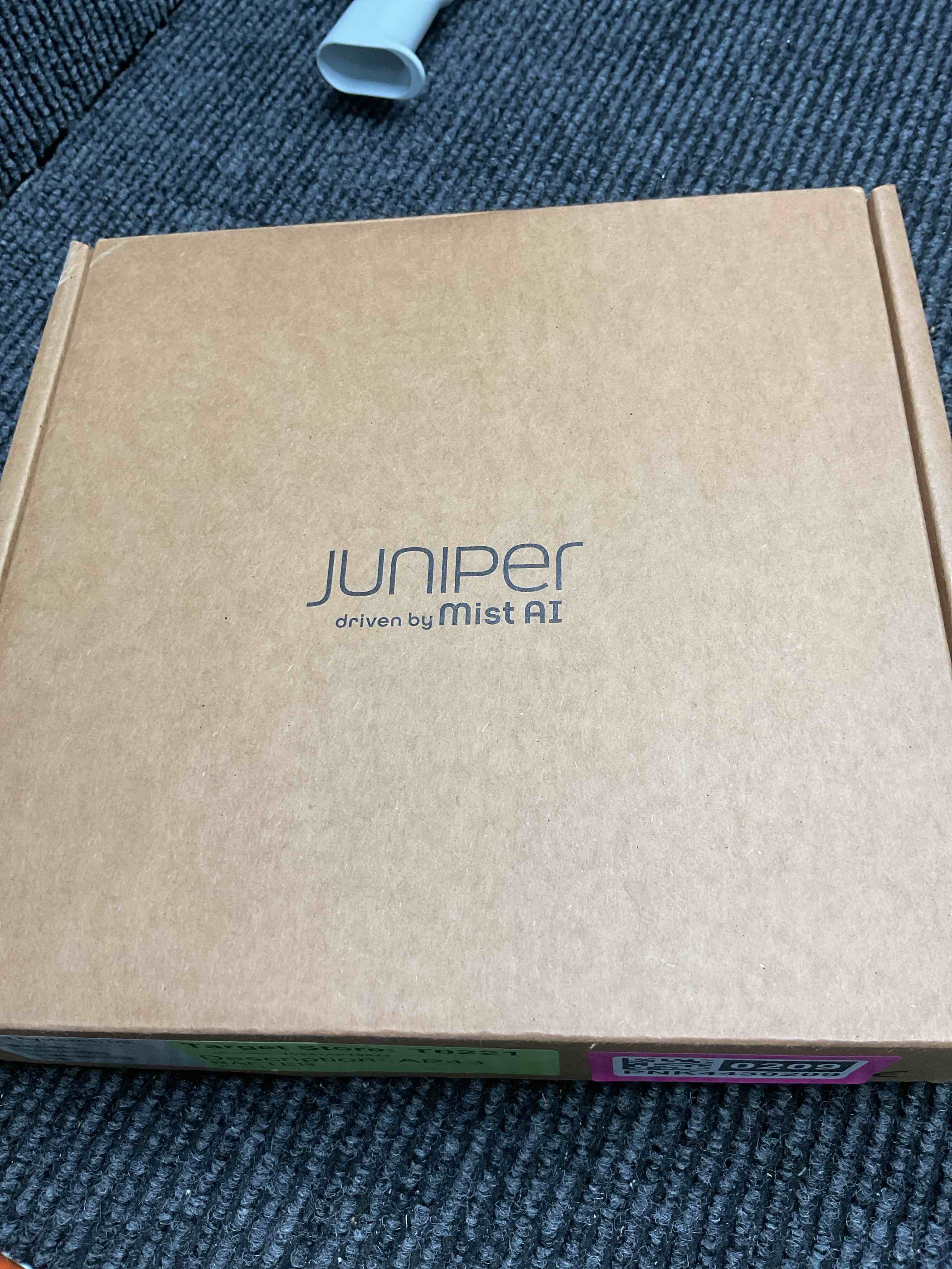 Cisco AIR-CAP2702I-A-K9 Aironet 2702i Controller-Based Wireless Access Point 802.11 b/a/g/n/ac (Draft 5.0) (Renewed)