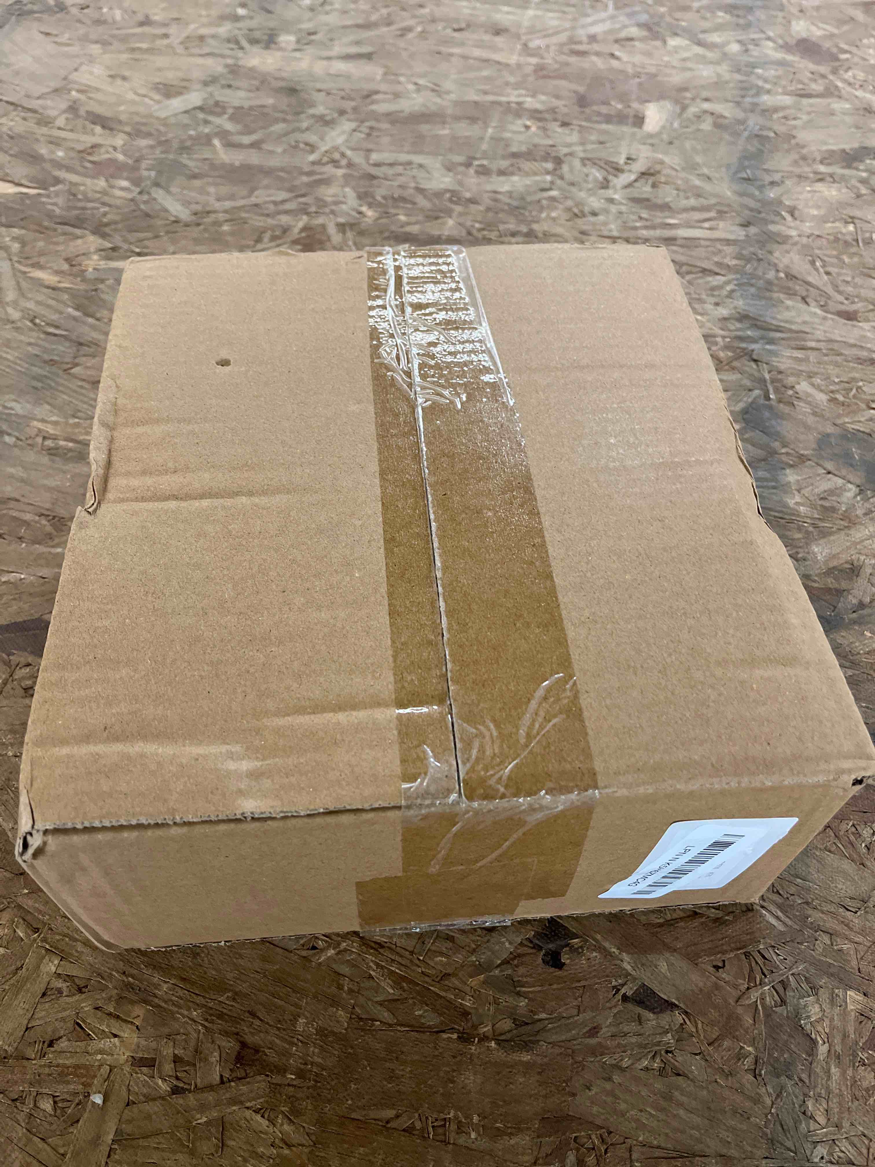 Condition photo showing Good Condition for 50 Pcs Coffee Drink Carrier with Handle(2 Cups or 4 Cups),Assemblable Drink Holder with Handle,Disposable Cup Holders for Drinks, Great for All Your Drink and Food Delivery,Coffee Carrier