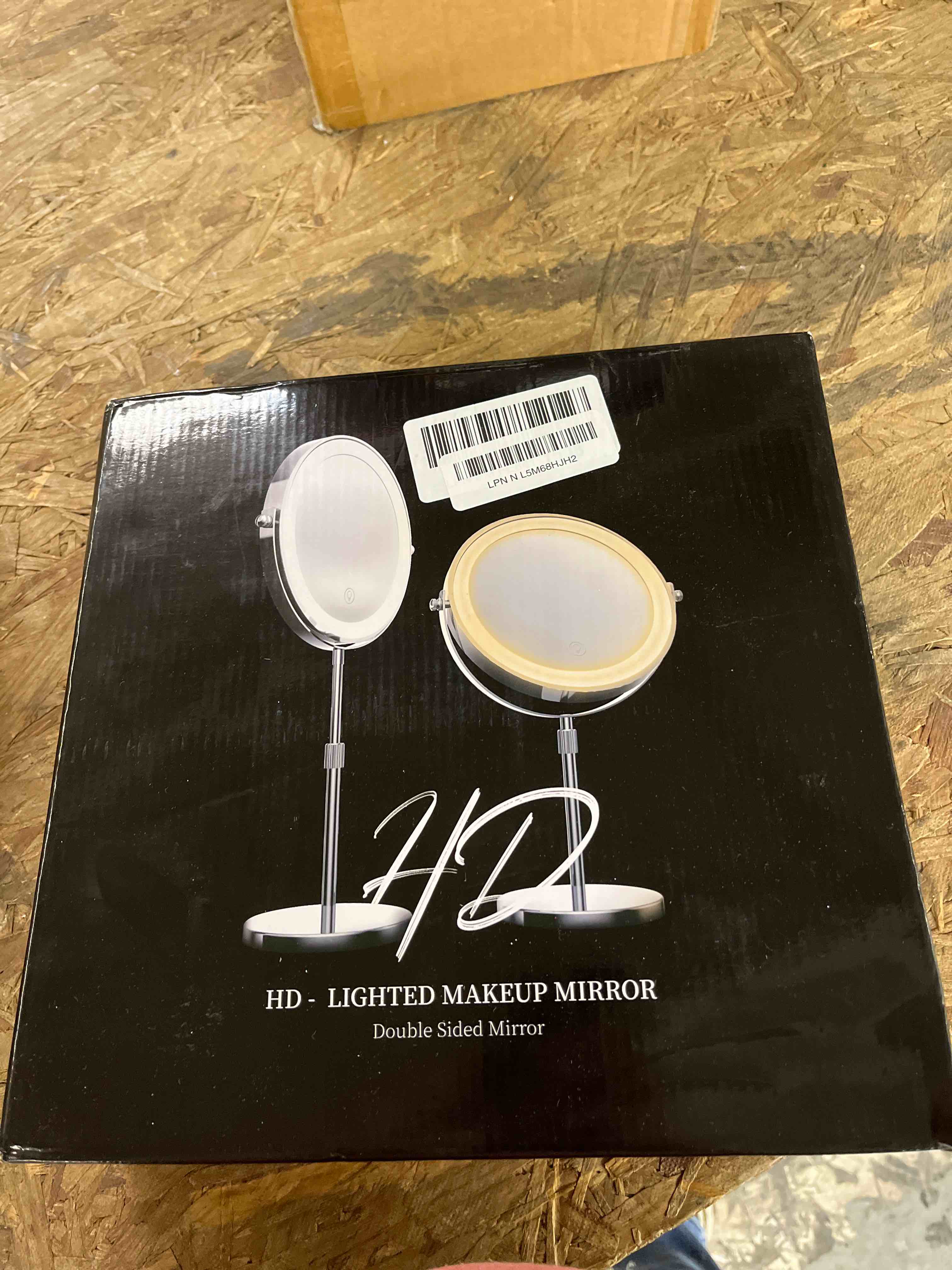 Condition photo showing Good Condition for Makeup Mirror with Lights, 1x/20x 360° Rotation Vanity Mirror, Brightness Adjustable Lighted Makeup Mirror with Magnification, 5000 mAh Rechargeable Double Sided Mirror with 3 Colors, Gift for Women Chrome