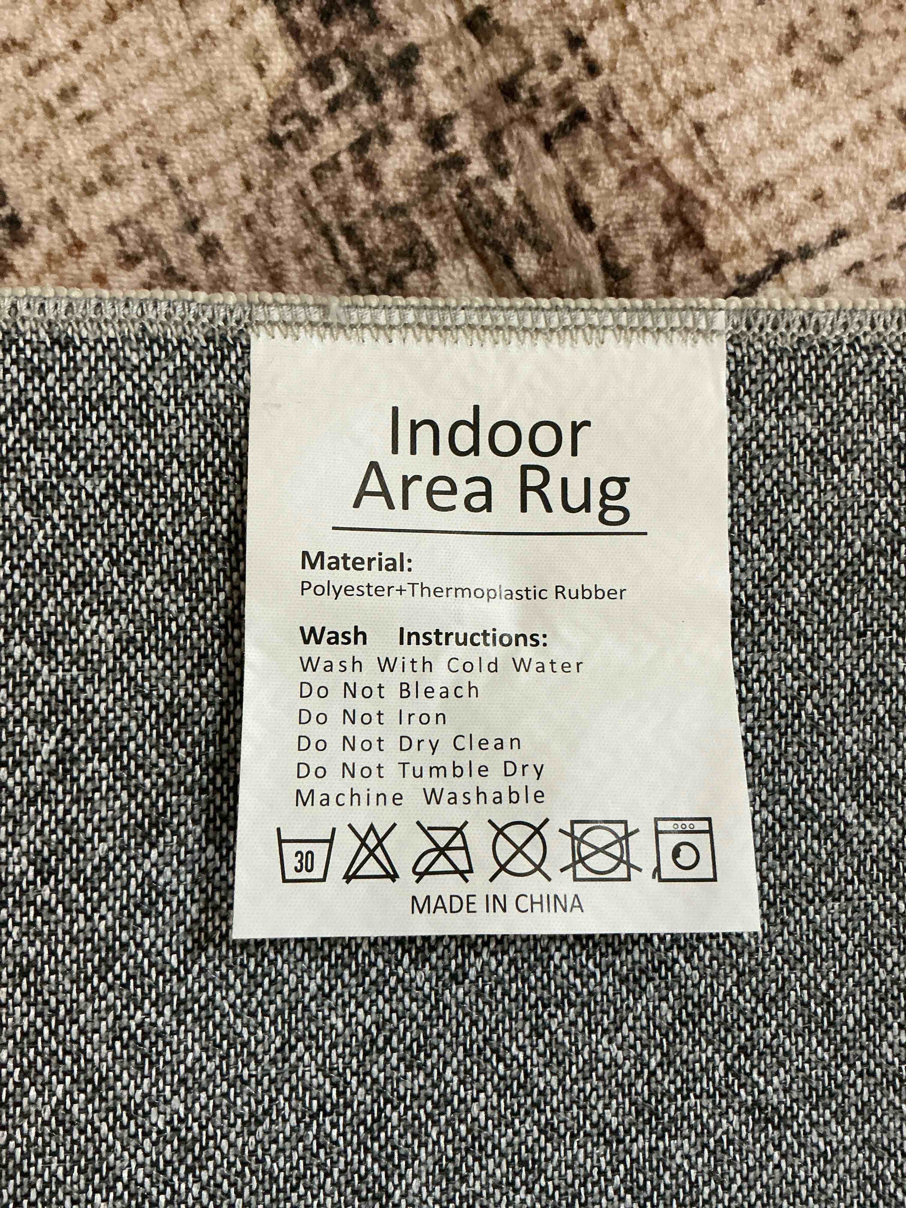 https://s3.amazonaws.com/lotting-images-prod/RustDustWanderlust/PNK4858009_1777221281275.jpeg