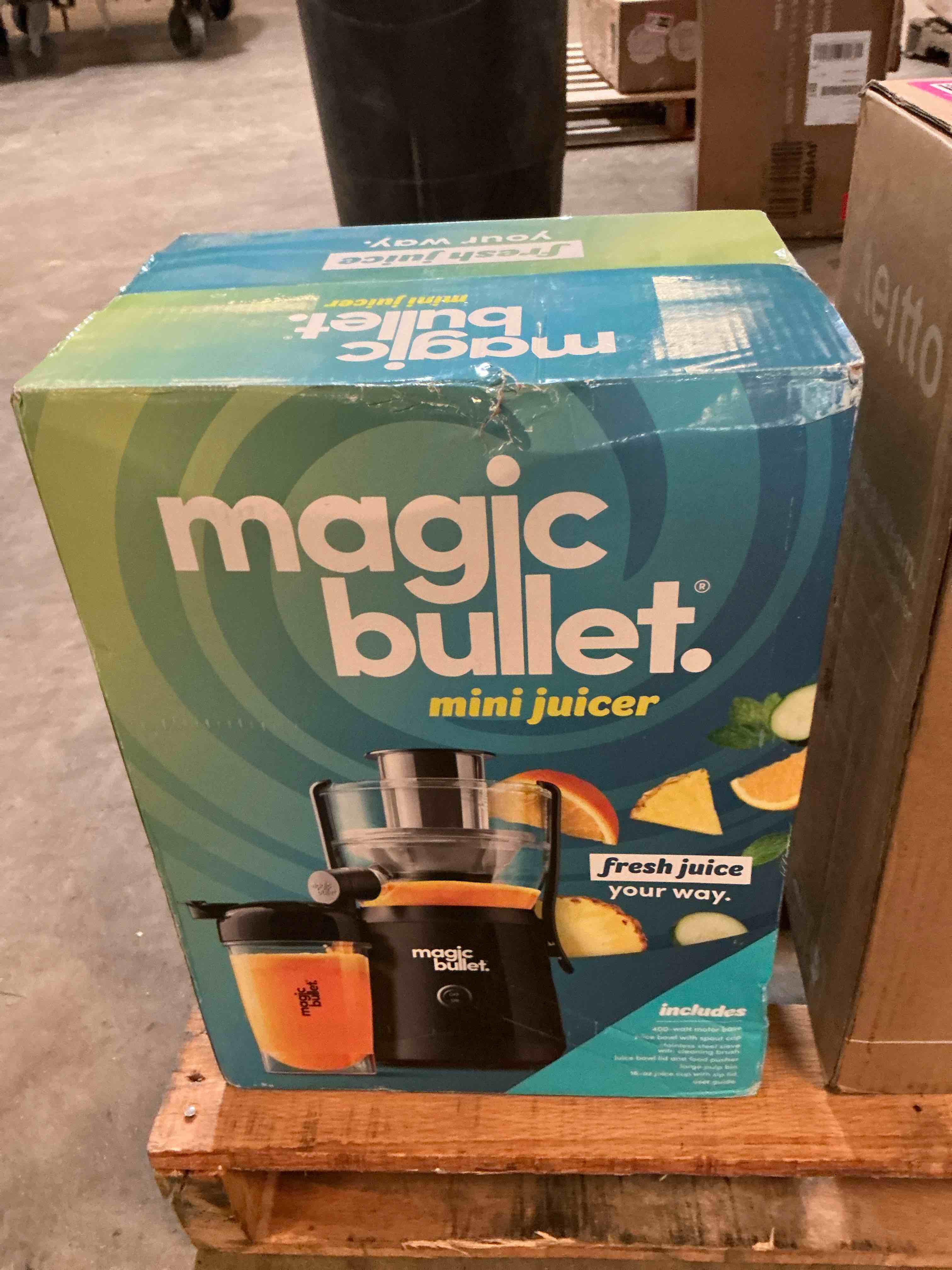 Condition photo showing Good Condition for magic bullet mini juicer with cup black