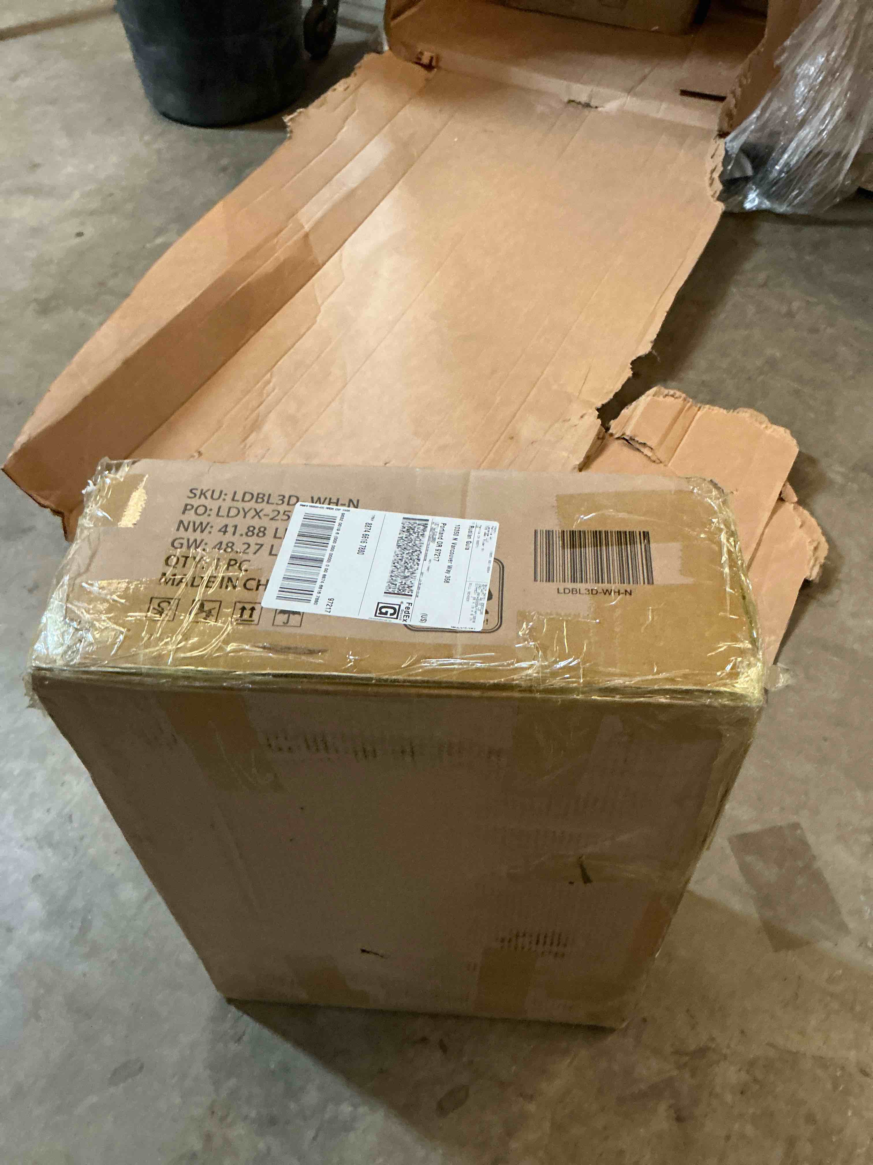 https://s3.amazonaws.com/lotting-images-prod/RustDustWanderlust/PNK4858157_1777314169176.jpeg