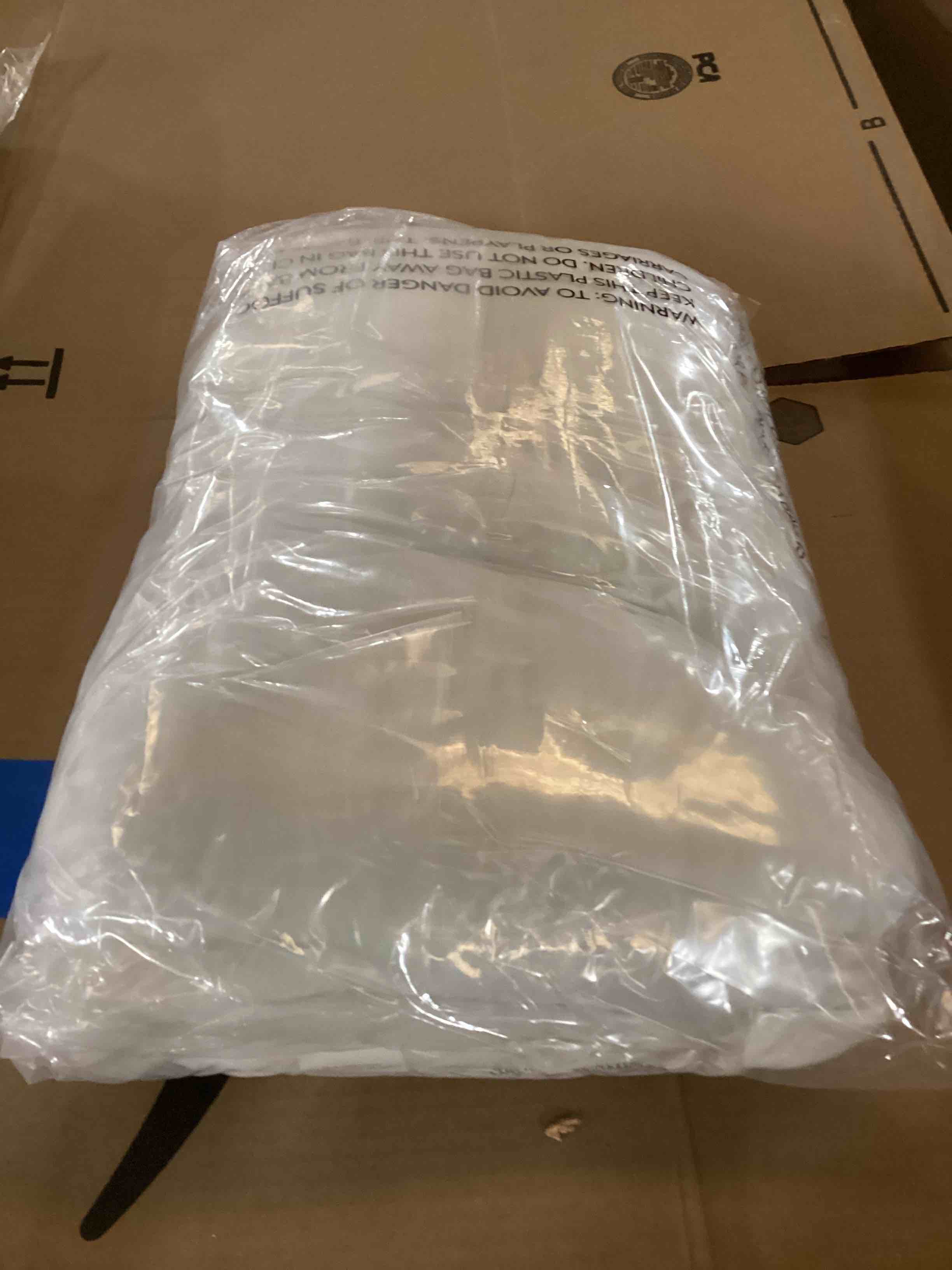 Condition photo showing New/Like New for pillow insert