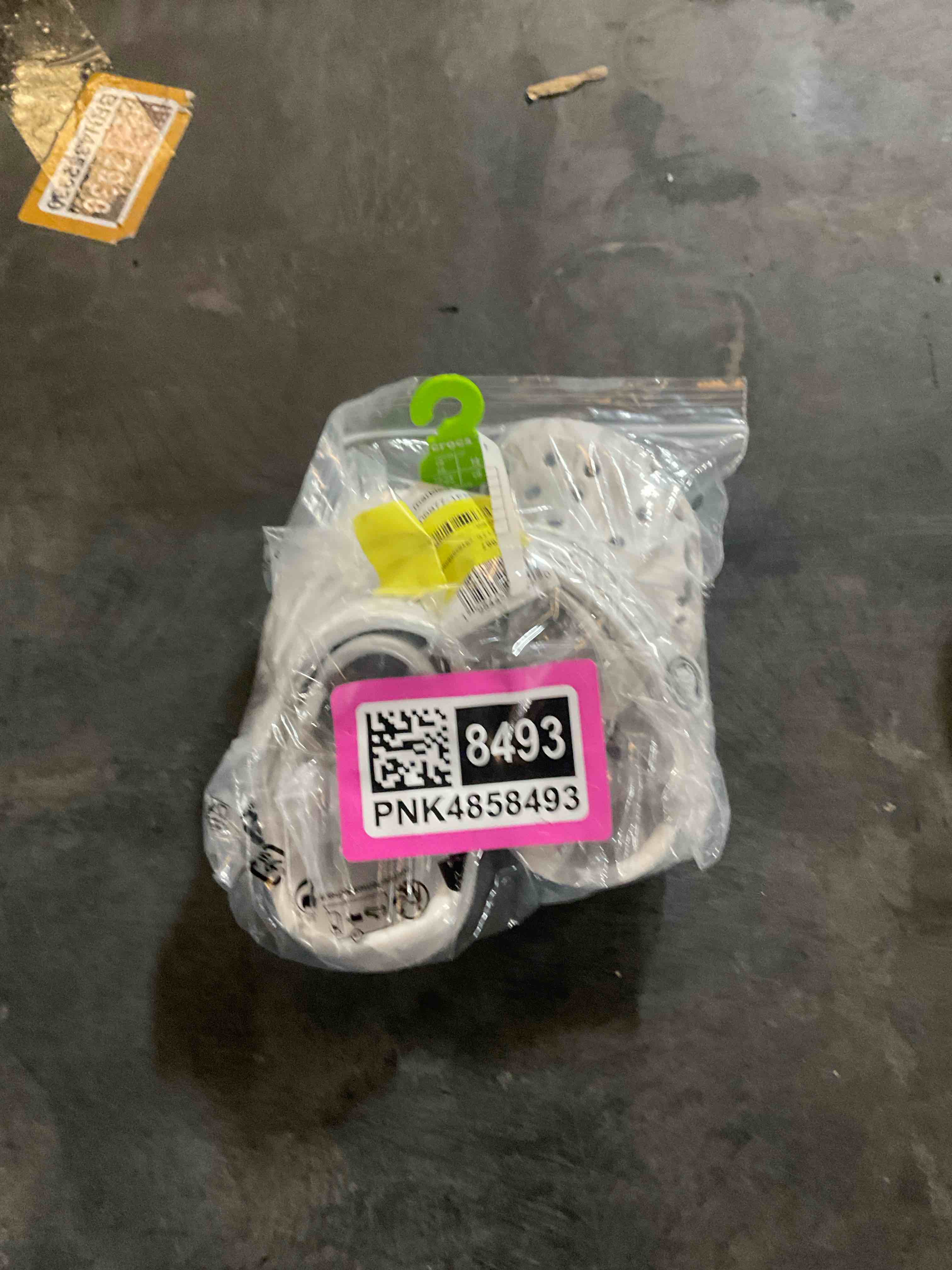 Condition photo showing Good Condition for white crocs size c 6