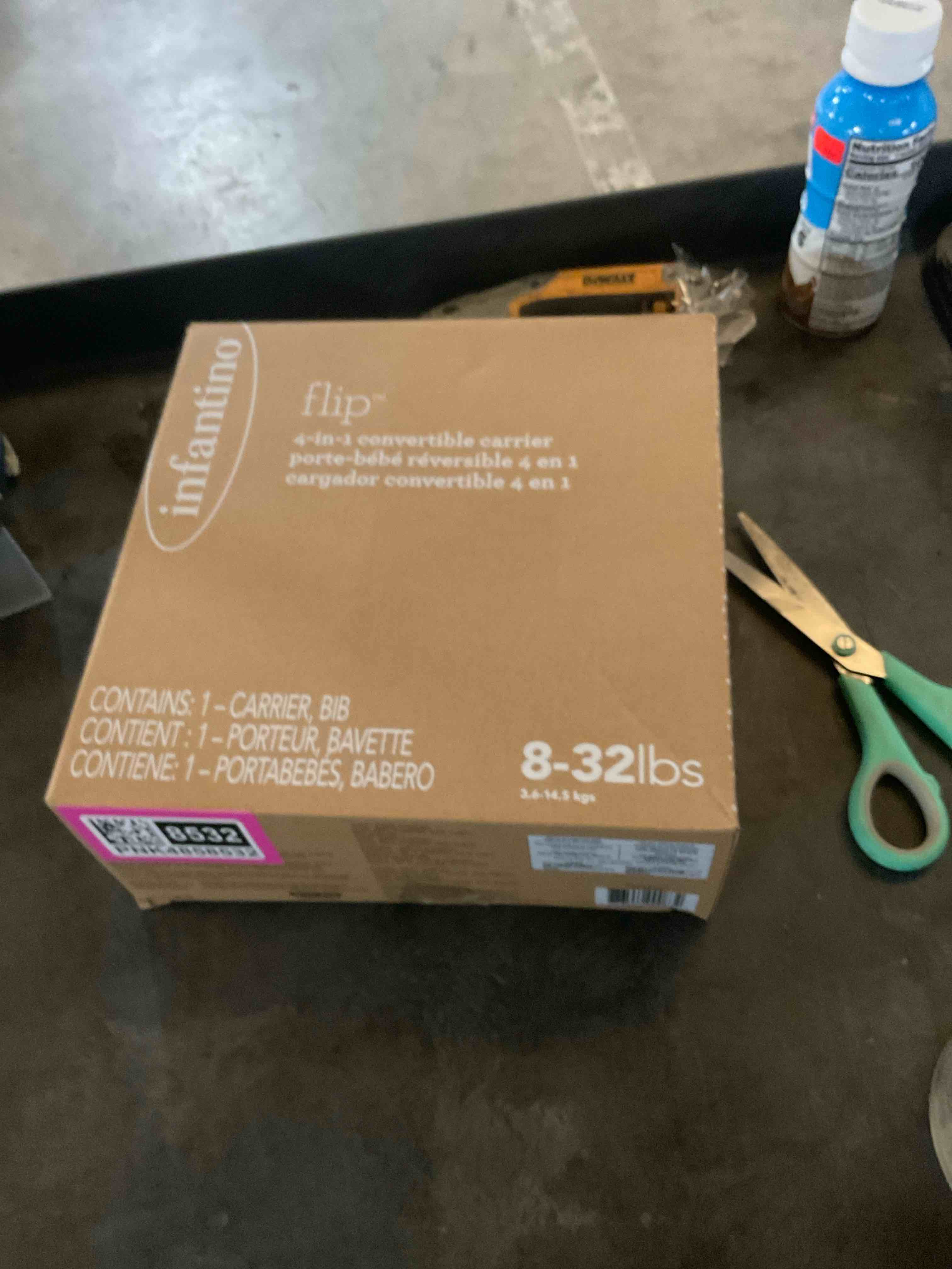 Condition photo showing Good Condition for flip 4 in 1 convertible carrier