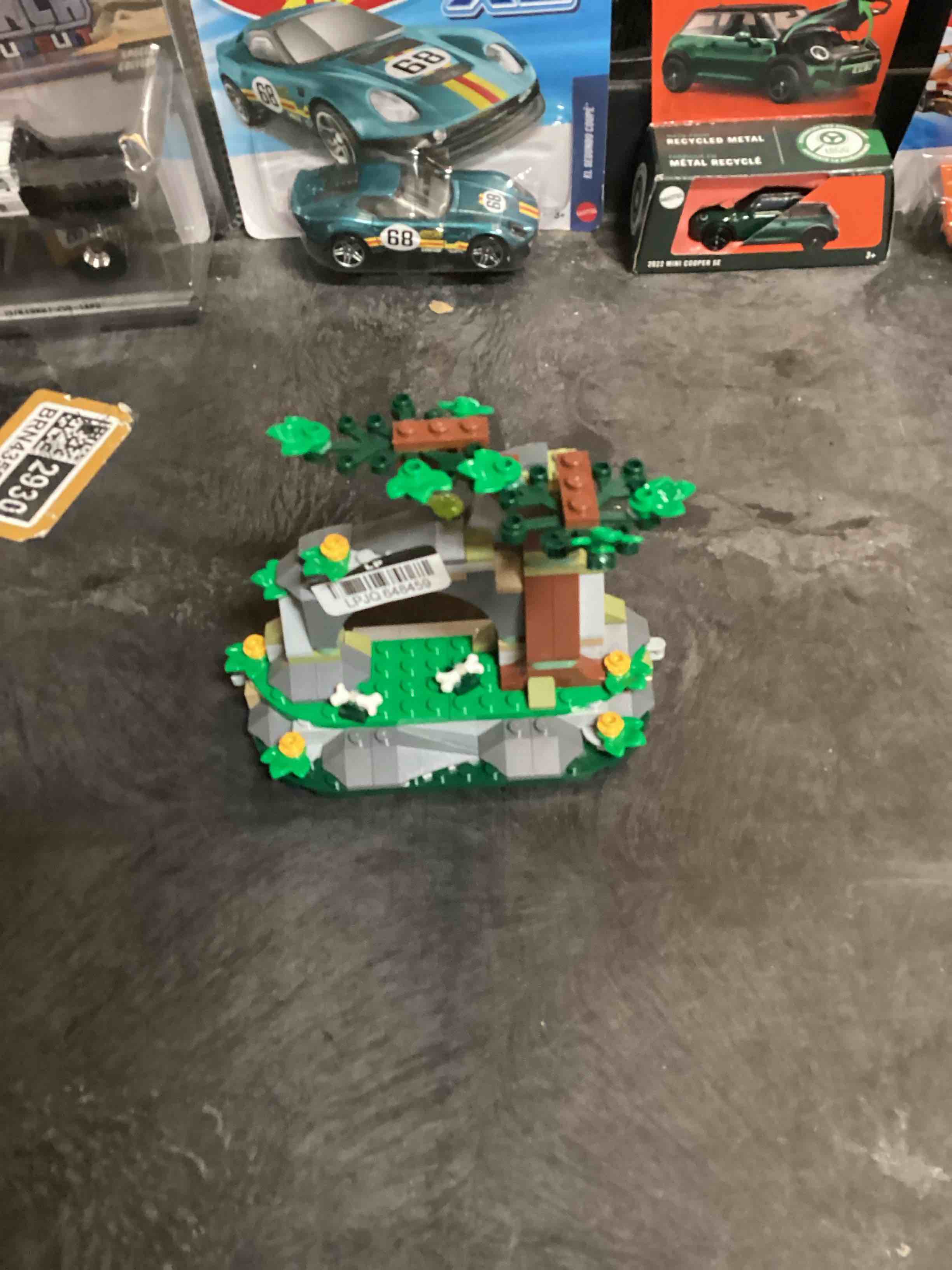 Lego jungle GLUED