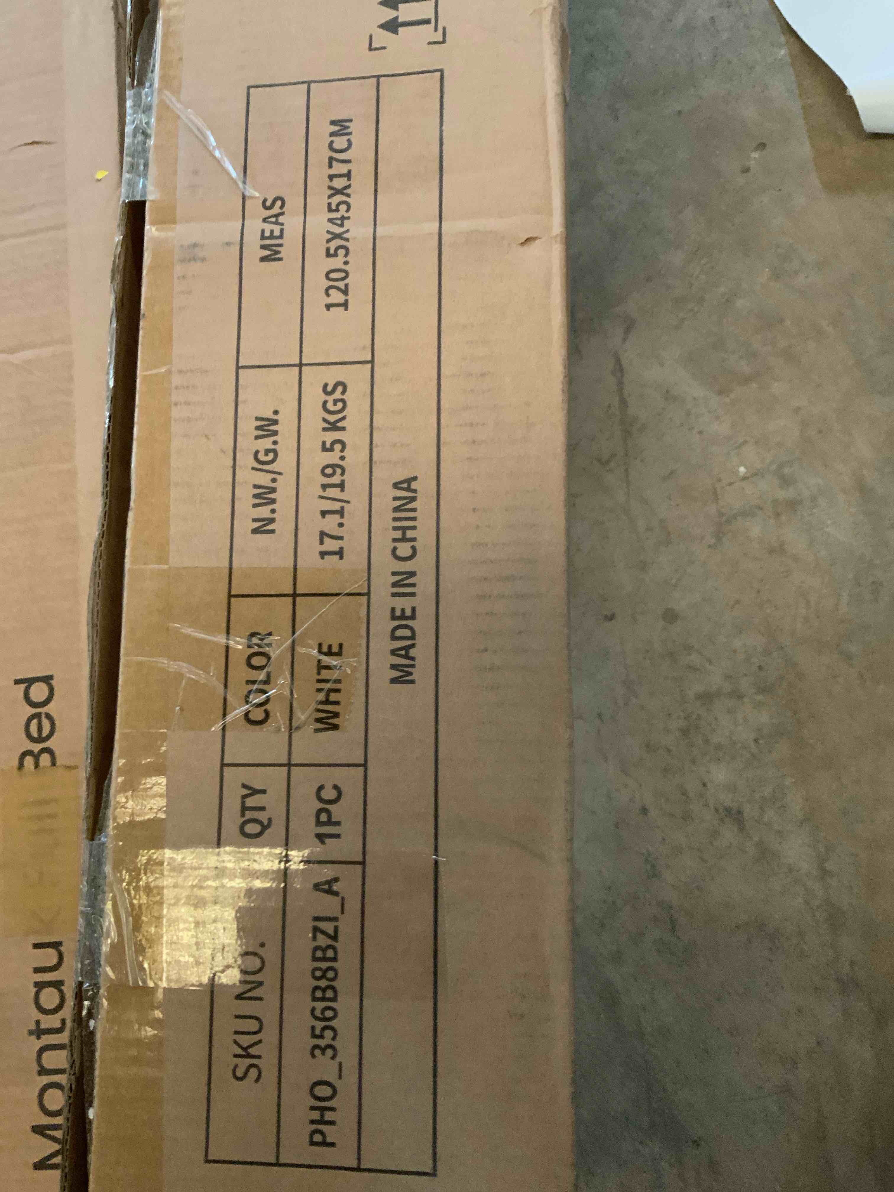 Condition photo showing Good Condition for incomplete box a. garvey white wardrobe