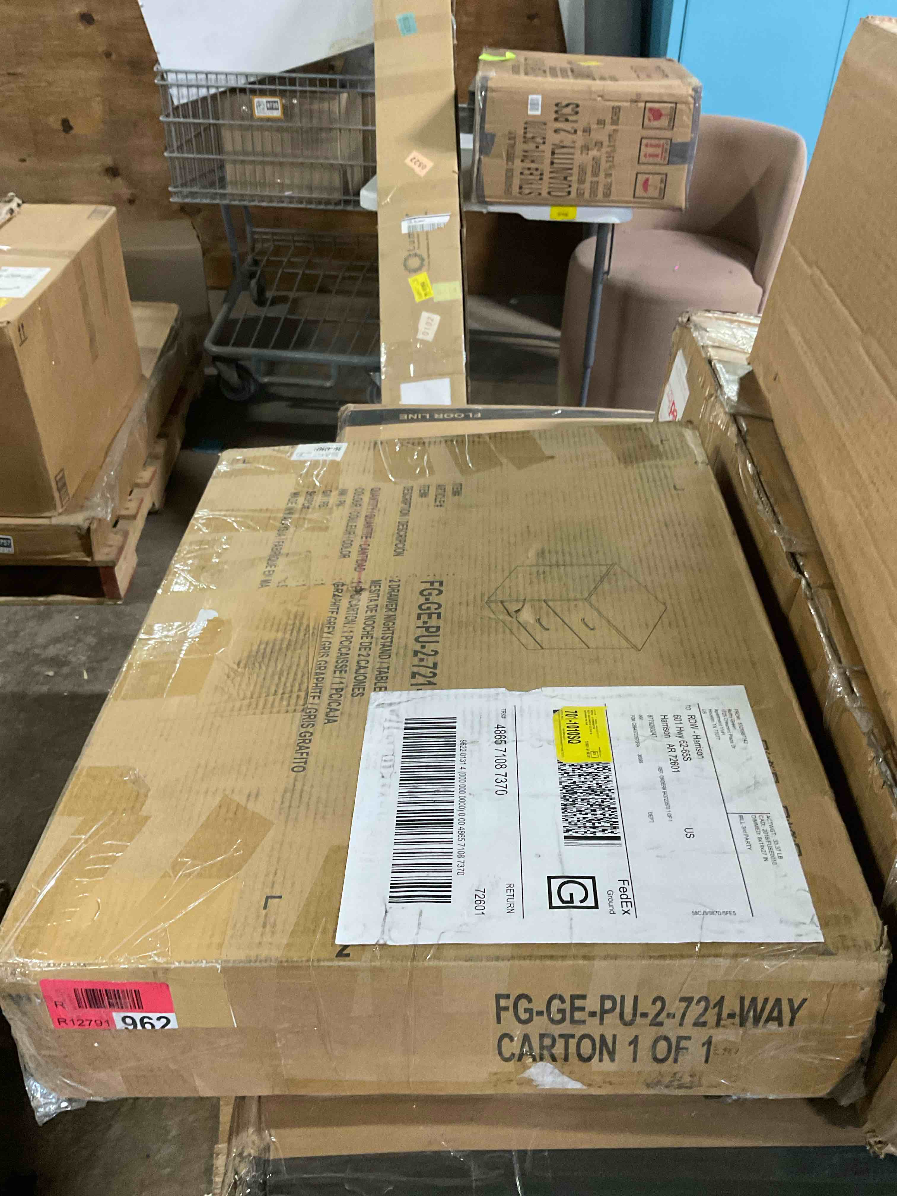 https://s3.amazonaws.com/lotting-images-prod/RustDustWanderlust/PNK4996198_1777920025222.jpeg