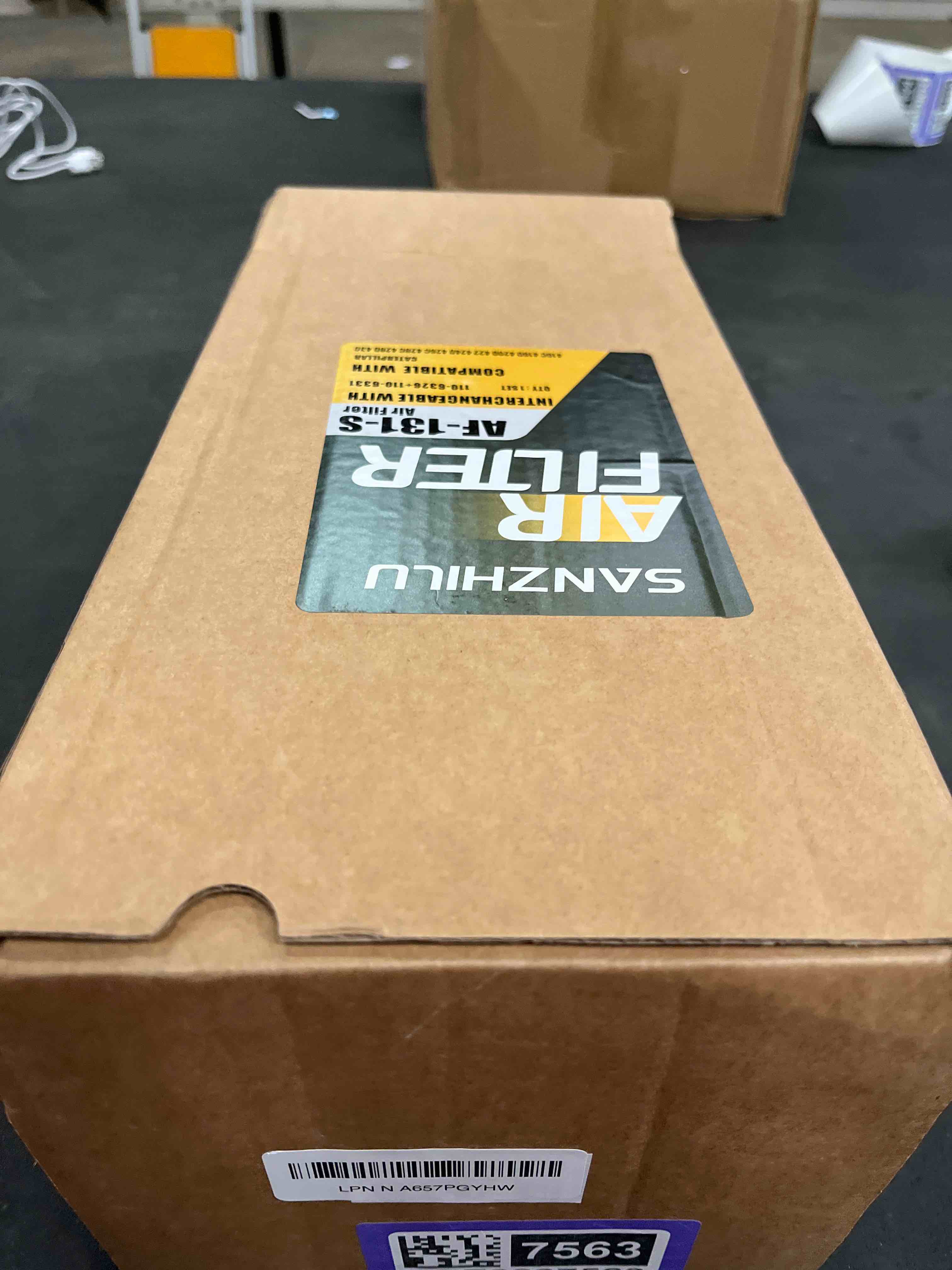 Condition photo showing Good Condition for SANZHILU AF-131-S Air Filter Set 110-6326 110-6331 Compatible with Caterpillar CAT Backhoe Loader 41