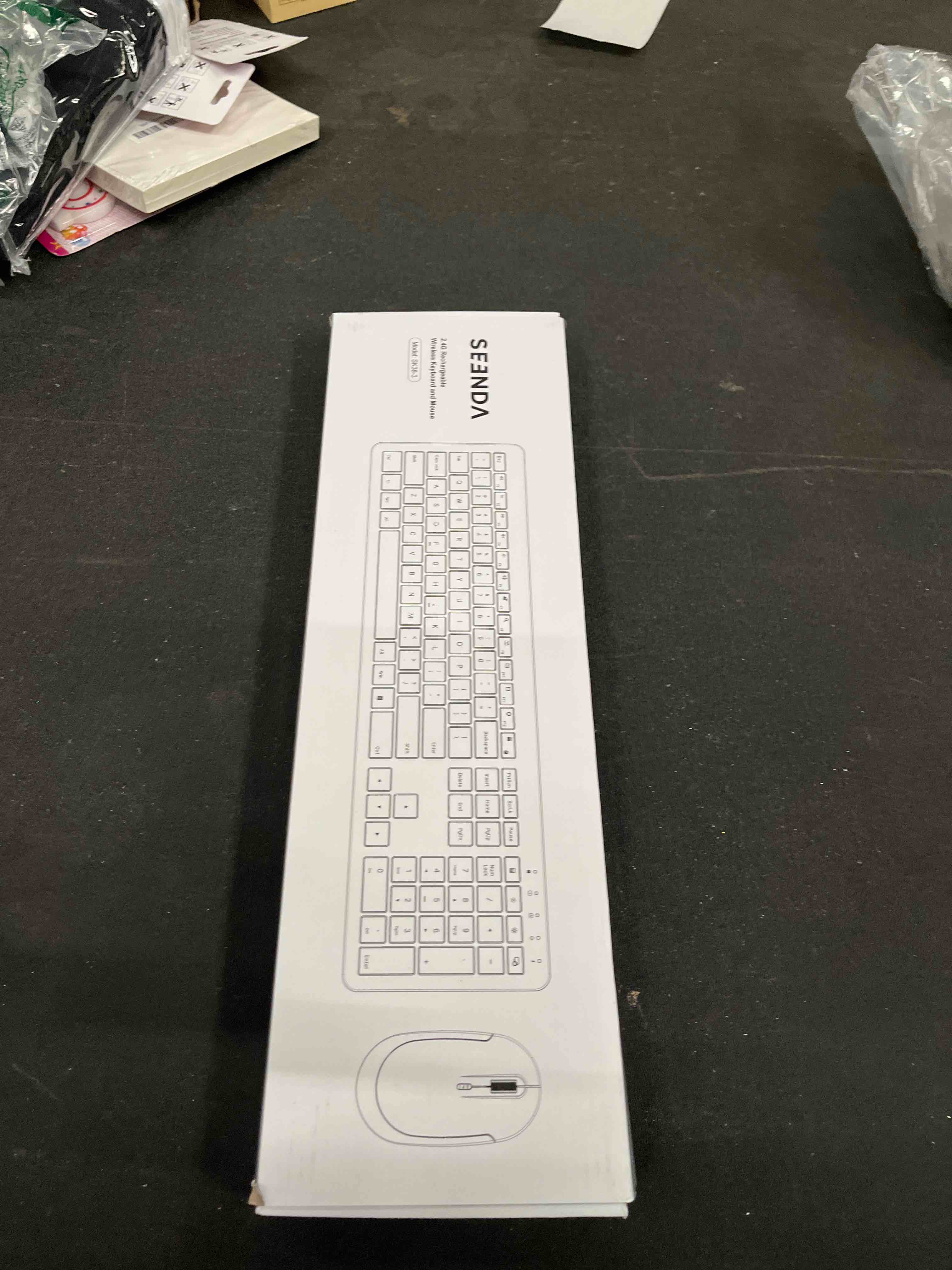 Condition photo showing Good Condition for seenda Wireless Keyboard and Mouse Combo, Rechargeable Quiet Keyboard Mouse, Sleek and Ultra Thin Design, Full-Size with Number Pad for Windows, Laptop, PC, Notebook, Desktop- Silver and White White and Silver