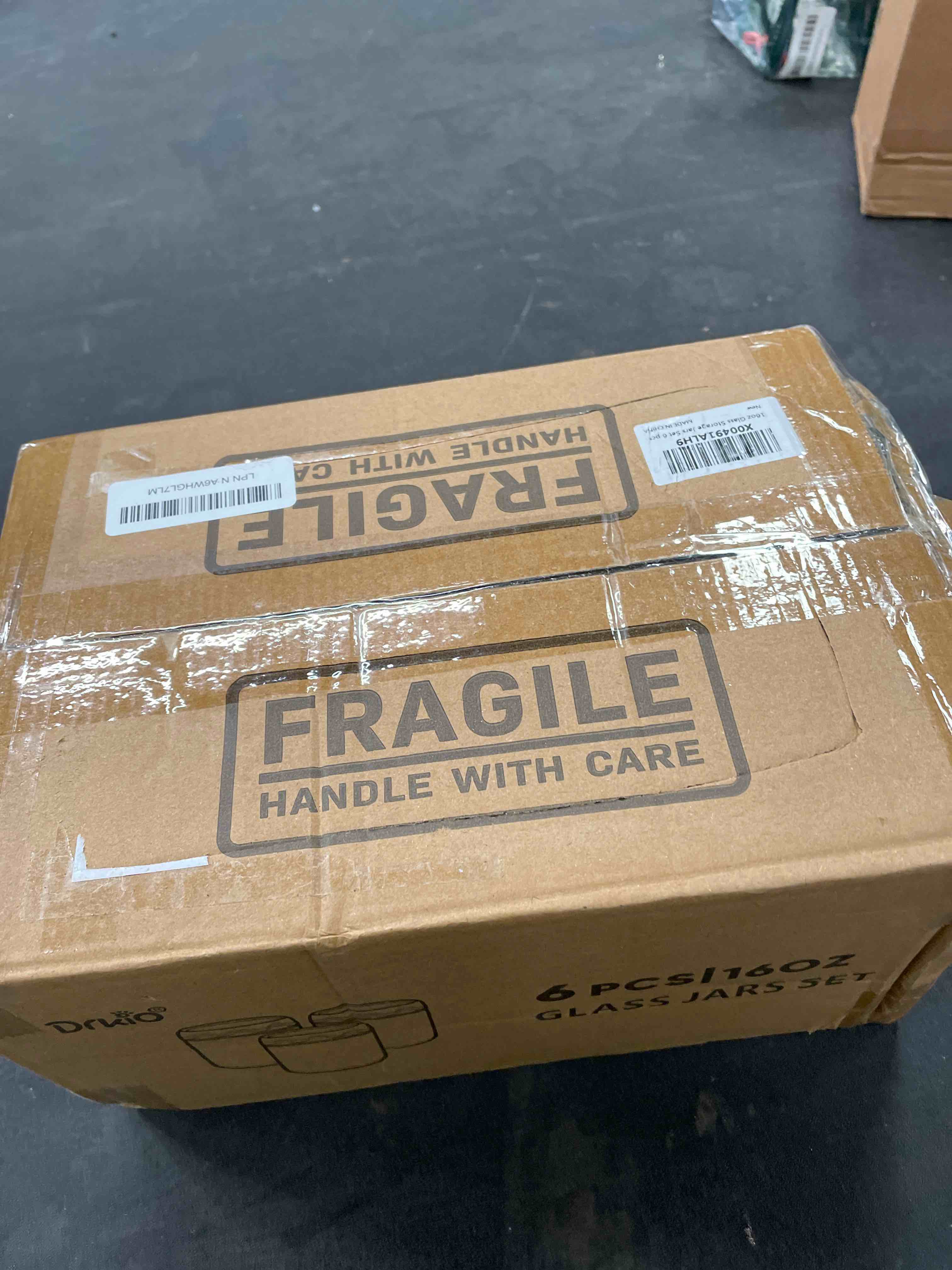 Condition photo showing Good Condition for DRKIO 16 Oz Overnight Oats Containers with Lids - 6 Pack Glass Storage Jars with Airtight Lids Wide Mouth Mason Food Jars Great for Meal Prep Salad Chia Pudding Snacks Yogurt Sugar Spice Cereal 16 Oz - 6 Colors