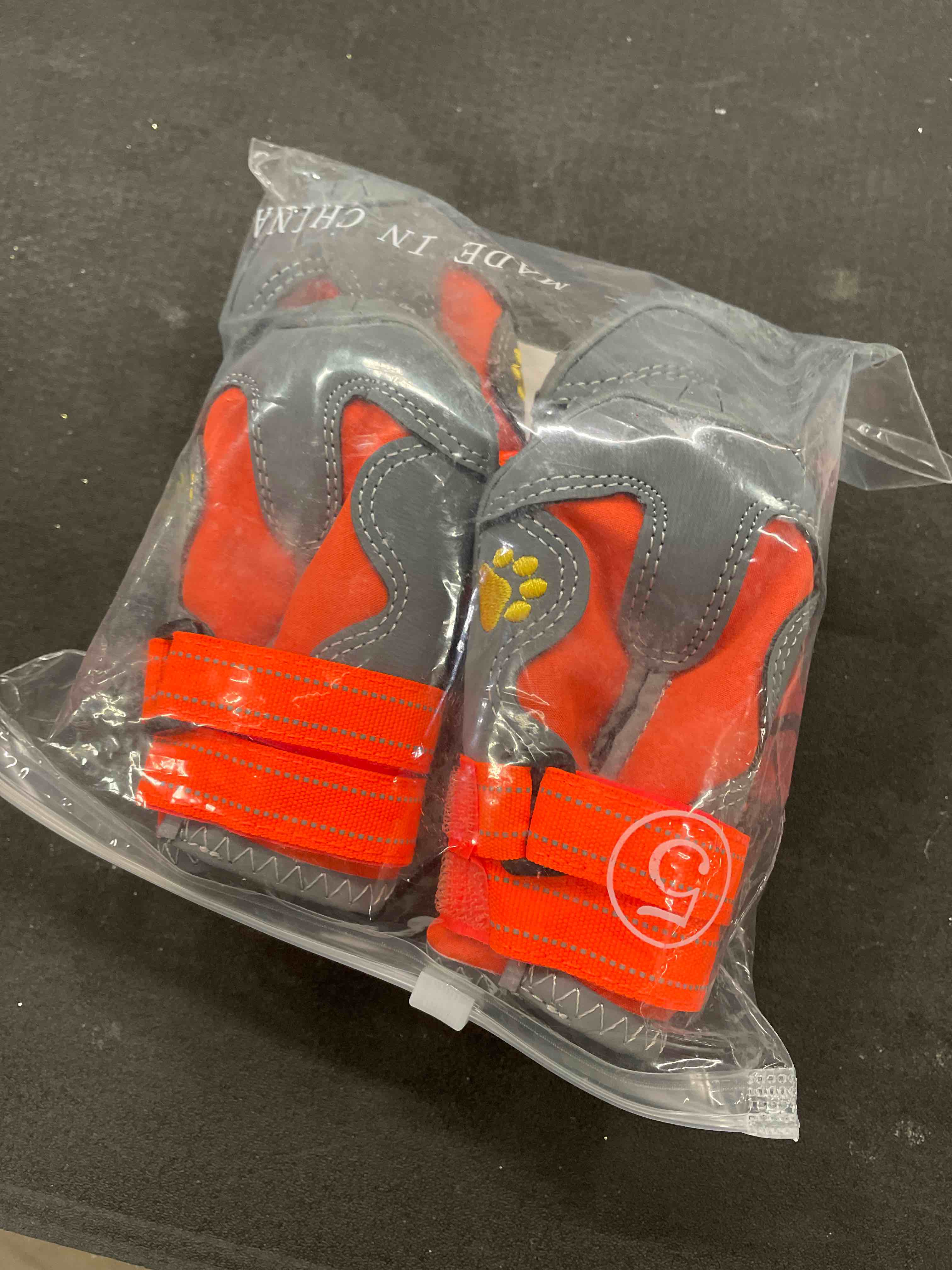 Condition photo showing Good Condition for XSY&G Dog Boots,Waterproof Dog Shoes,Dog Booties with Reflective Strips Rugged Anti-Slip Sole and Skid-Proof,Outdoor Dog Shoes for Medium Large Dogs 4Pcs Orange-Size 5 Size 5:?2.7''x2.2'')(L*W) for 41-60 lbs Orange