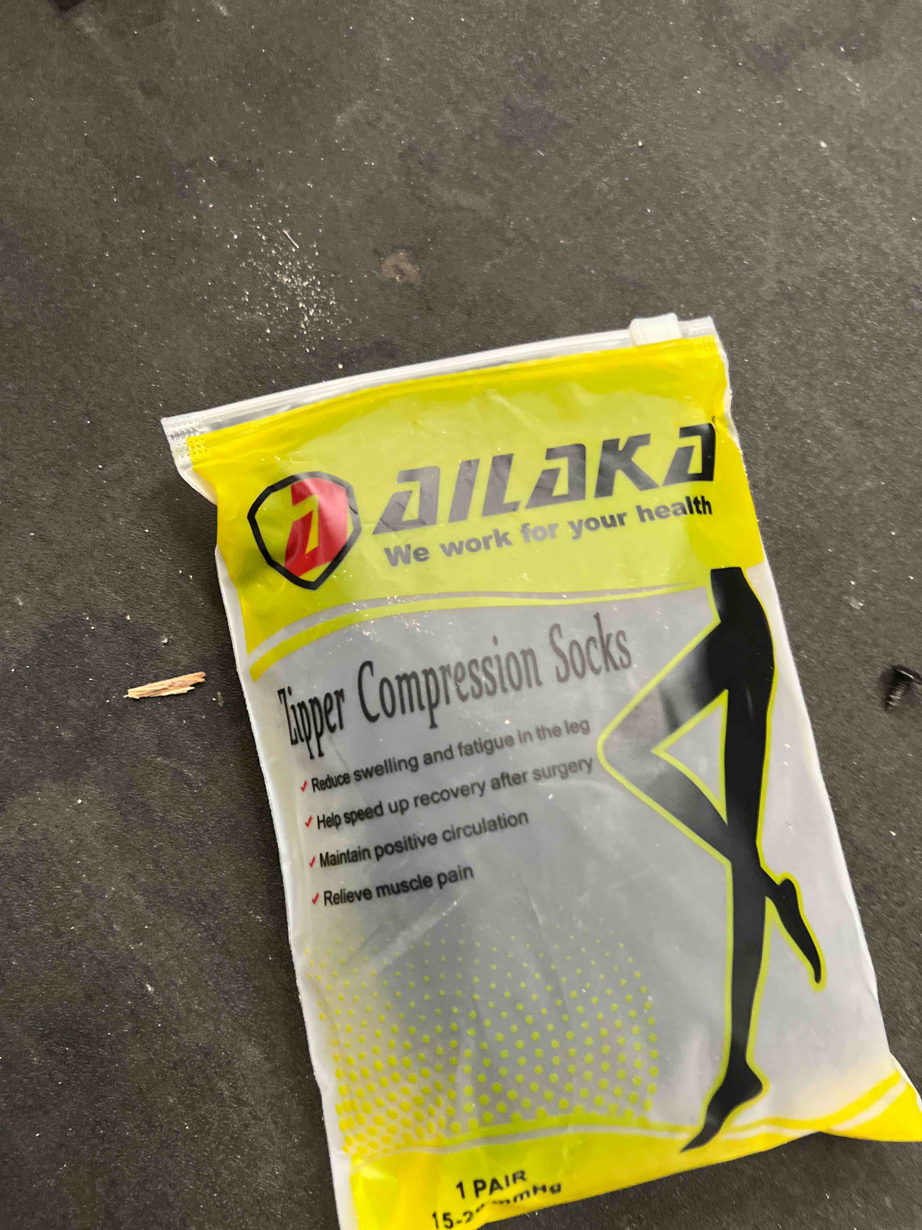 Condition photo showing Good Condition for Ailaka Medical 15-20 mmHg Zipper Compression Socks Women Men Large/X-Large (1 Pair) Black