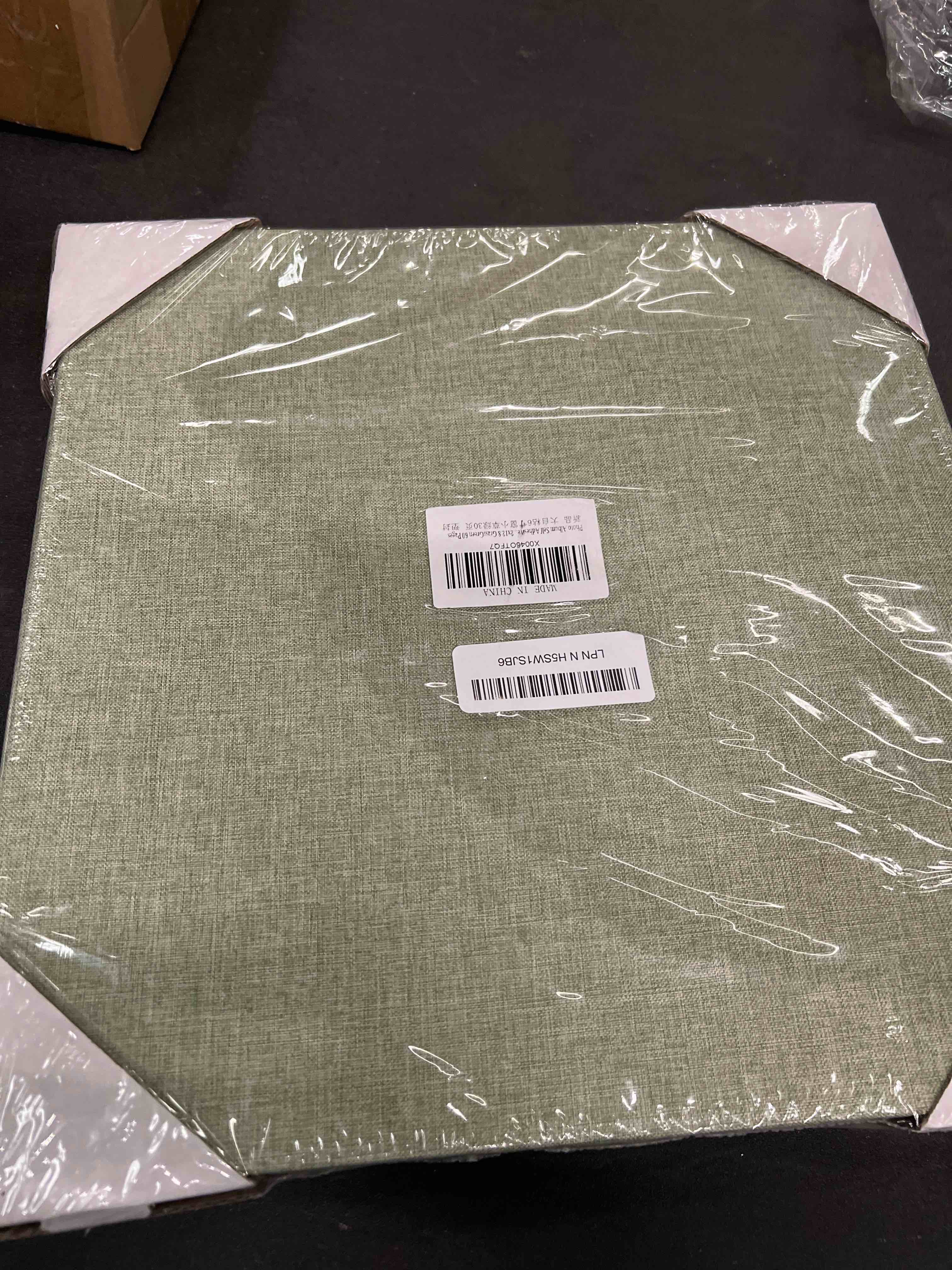 Photo Album Self Adhesive Pages Scrapbook Large Magnetic Photo Albums with Sticky Pages Scrapbooks f