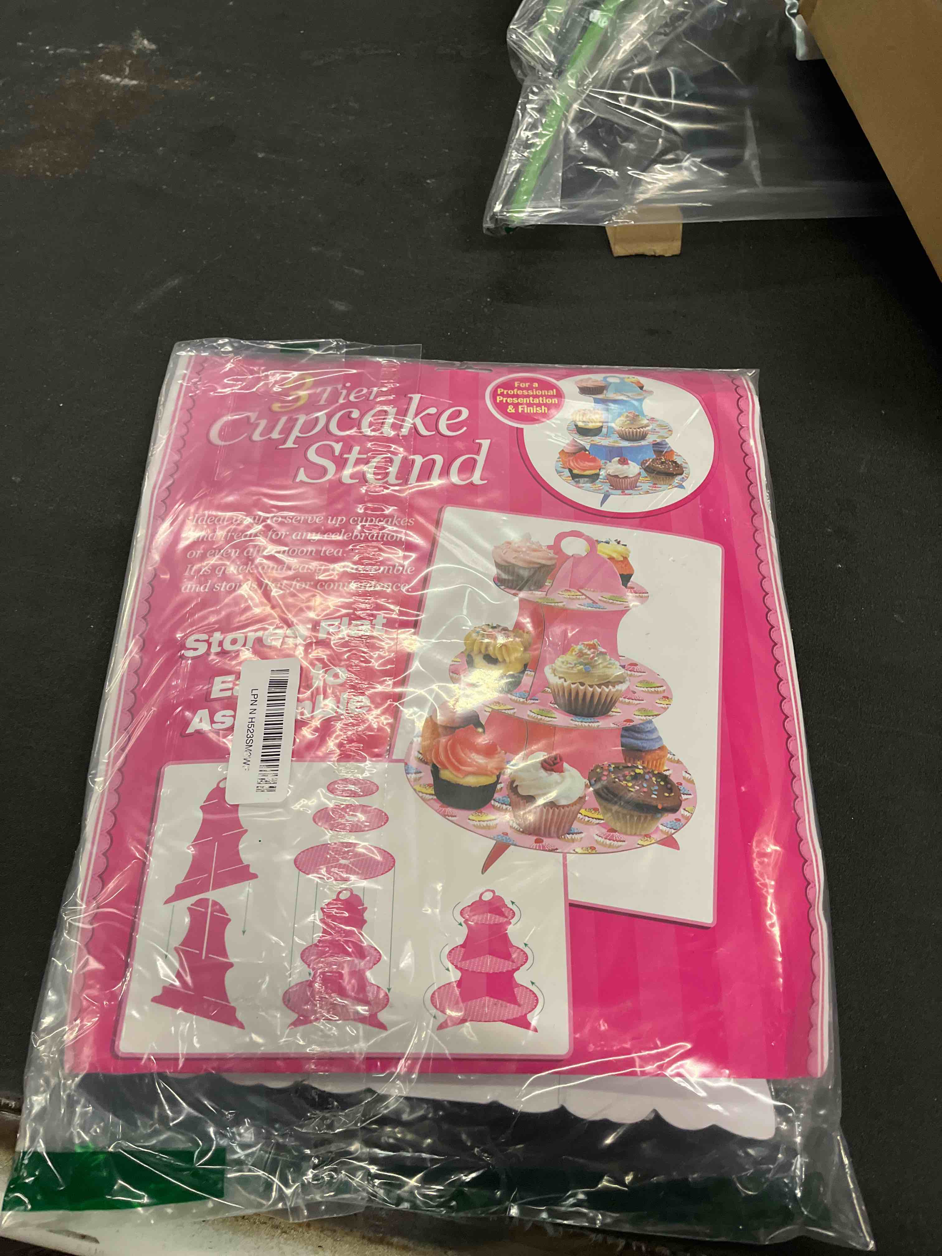 Condition photo showing Good Condition for Zopeal 7 Pieces Cake Stand Set 3-Tier Cardboard Cupcake Stand 1-Tier Cupcake Display Round Rectangle Serving Tray Reusable Platters Cupcake Holders for Desserts Birthday Party(White)