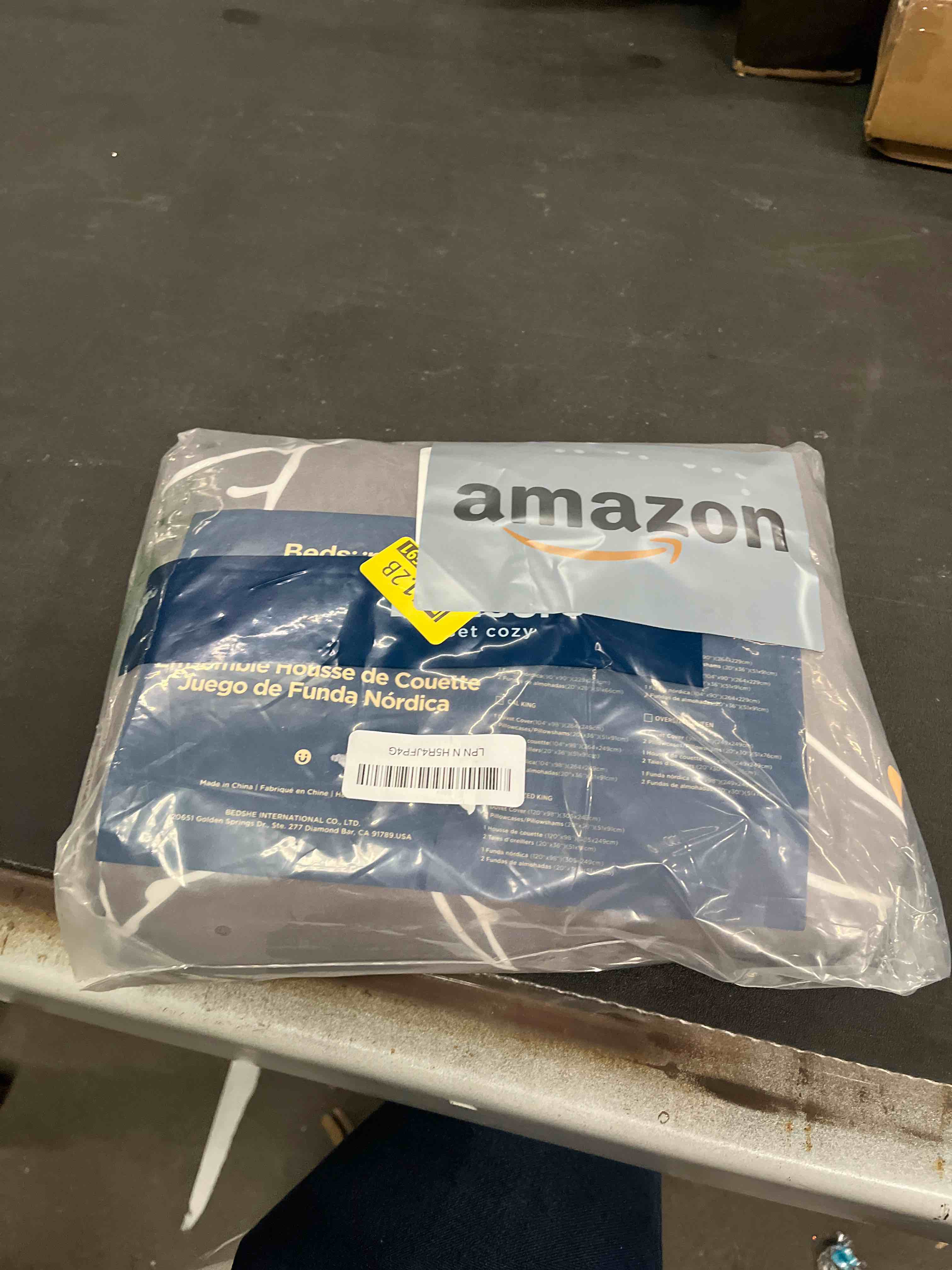 Condition photo showing Good Condition for Bedsure Duvet Cover King Size - Reversible Tree Branch Duvet Cover Set with Zipper Closure, 3 Pieces Grey Bedding Set with 8 Corner Ties and 2 Pillow Shams 20"x36" King (104" x 90") 03 - Grey/Ivory (No Comforter)