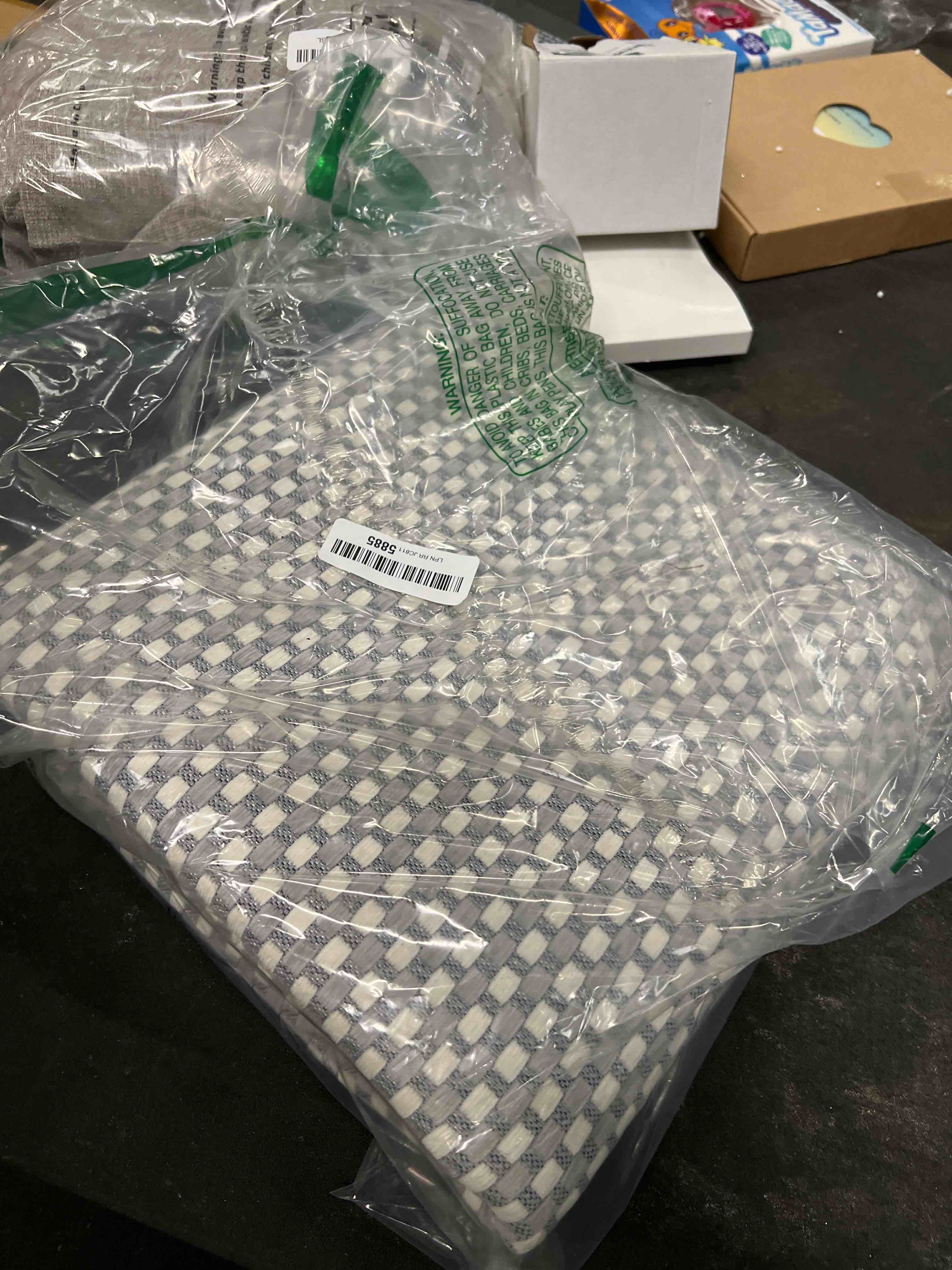 Condition photo showing Good Condition for YDKGL Long Kitchen Runner Rugs Kitchen Mat Non Slip Washable, Super Absorbent Soft Chenille Braided Kitchen Mats for Floor, Rubber Backing Kitchen Floor Sink Standing Mat, Easy Clean, Gray 24"x71" 24"x71" A- Light Grey ( Rubber Backed)