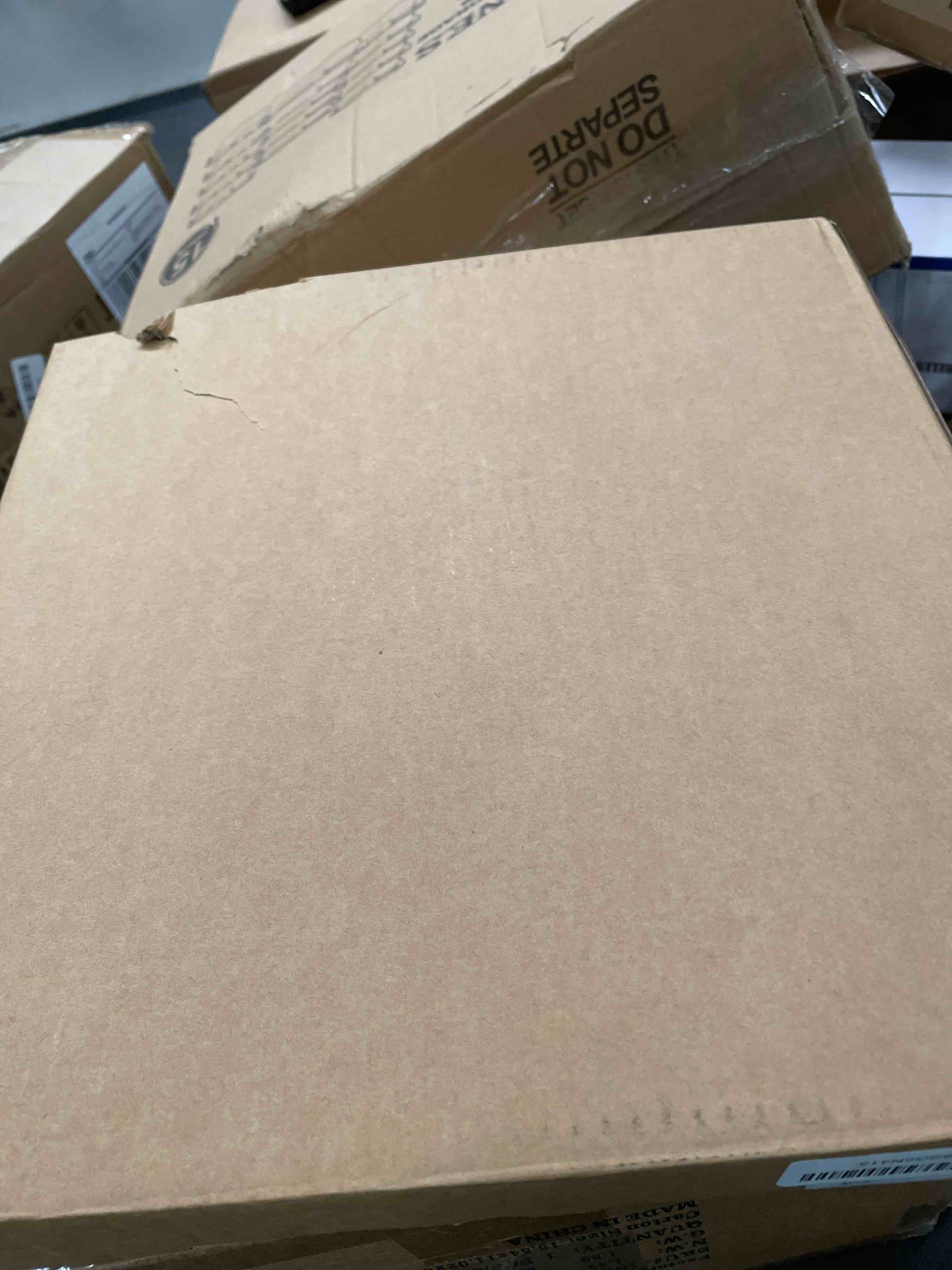 Condition photo showing As Is for 11 In Glass Lid for Frying Pan, Tempered Replacement Cover Compatible with All 11 Inches Cookware for Skillets, Round Cast Iron, Cast Aluminium, Stainless Steel Pans &Pots 11 in Black