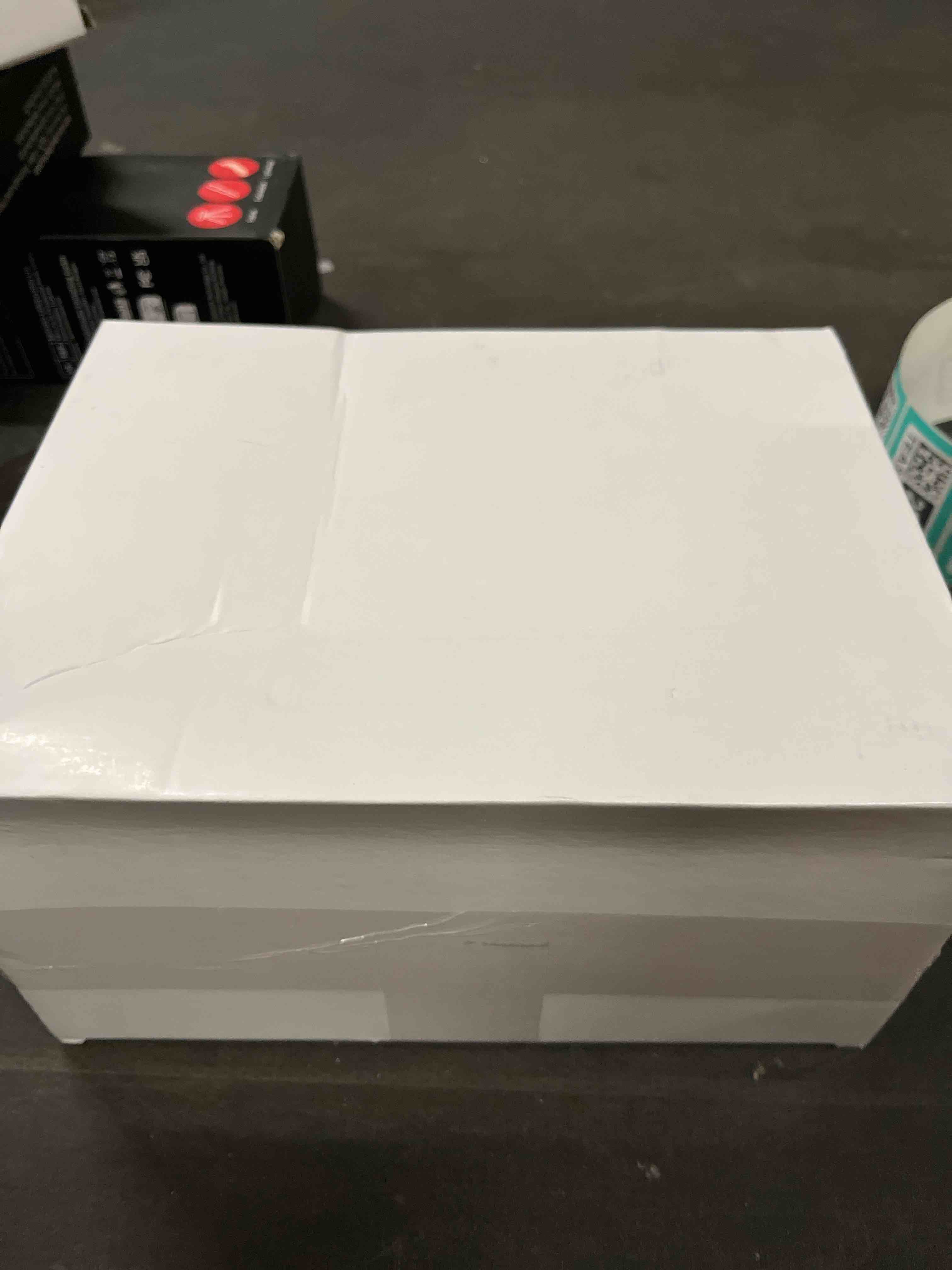 Condition photo showing Good Condition for Tioncy 72 Pcs Jewelry Gift Boxes Empty Jewelry Boxes Cardboard Ring Boxes Paper Bangle Box Bracelet Boxes with Lid Ribbon Bowknot Bulk for Wedding Birthday Necklace Packaging, 2 x 3.1 x 1.1'' (Gold)