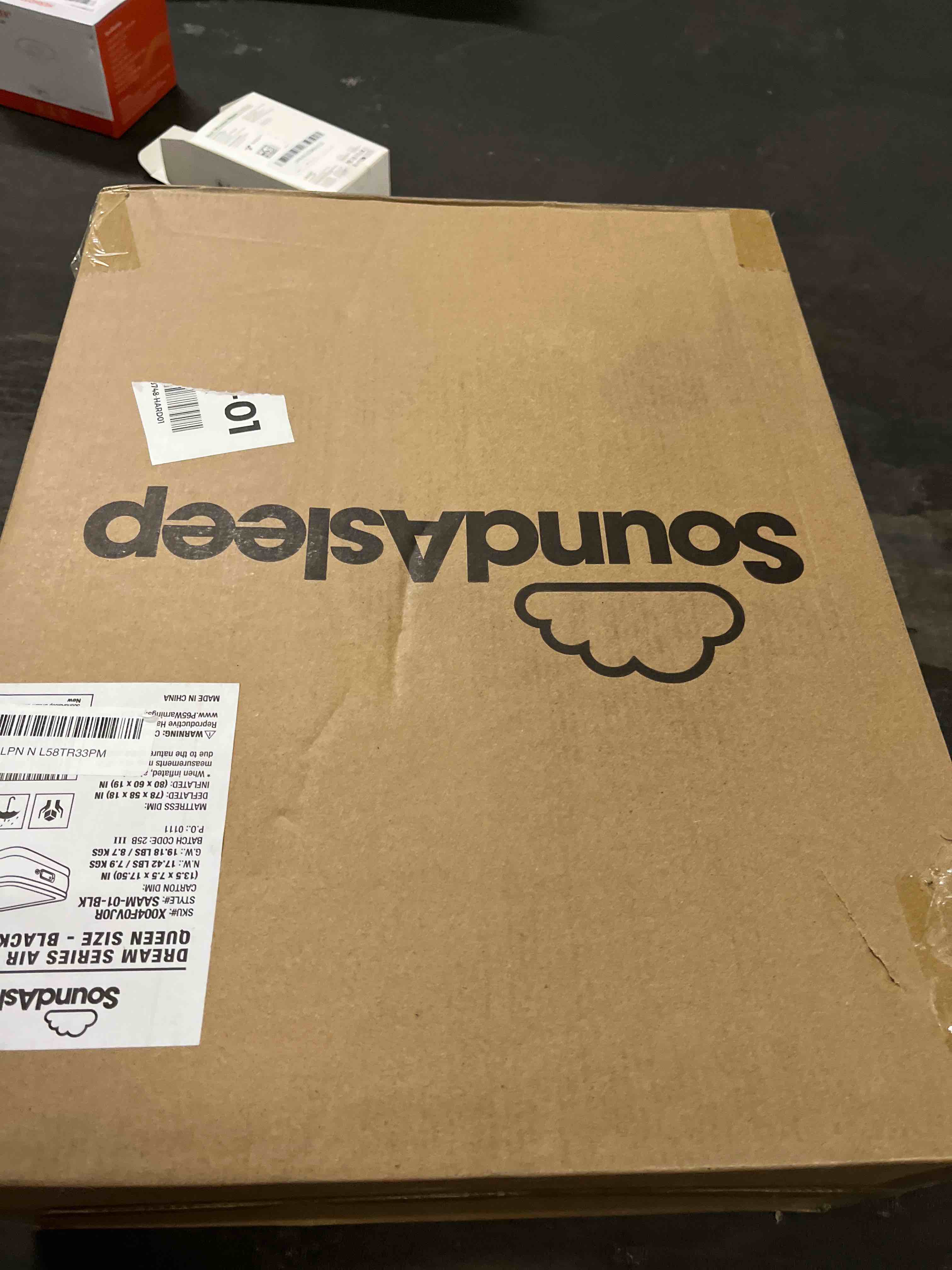 Condition photo showing Good Condition for SoundAsleep Dream Series Luxury Air Mattress with ComfortCoil Technology & Built-in High Capacity Pump for Home & Camping- Double Height, Adjustable, Inflatable Blow Up, Portable - Queen Size Queen Black